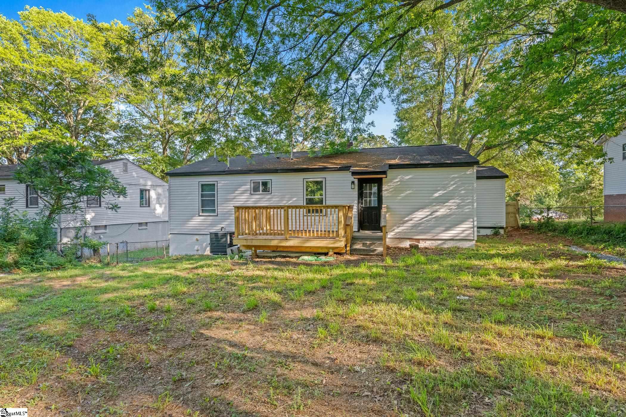 10 Valley View Lane Property Photo 33