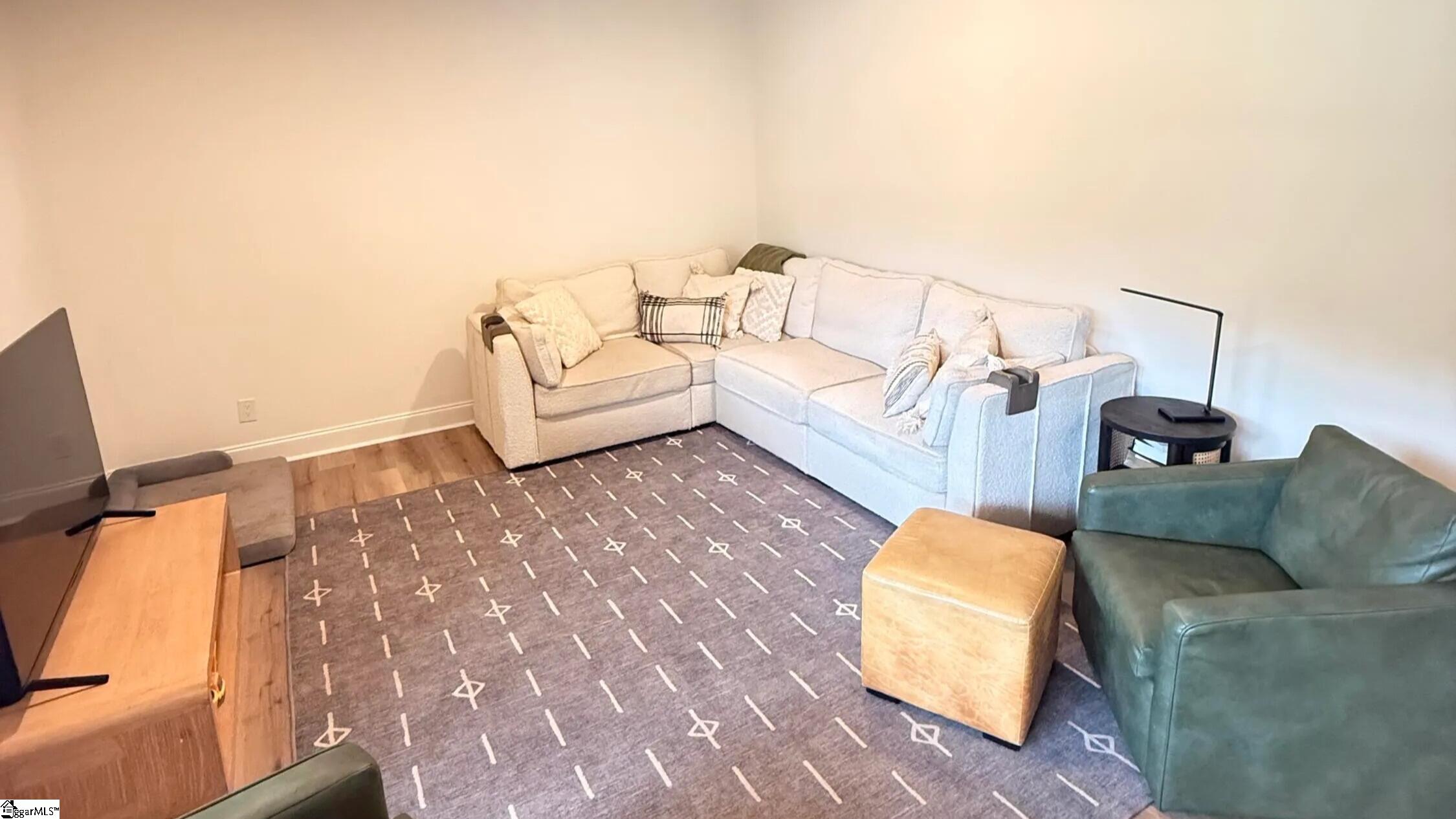 23 Forestville Road Property Photo 3