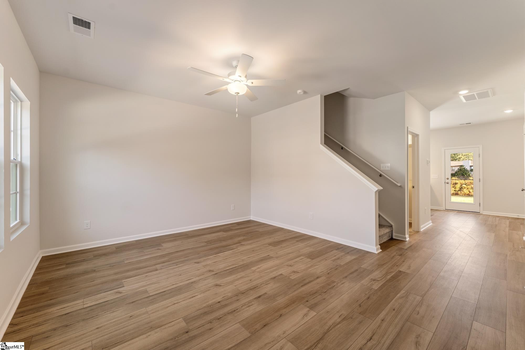 503 Fernleigh Trail Property Photo 2