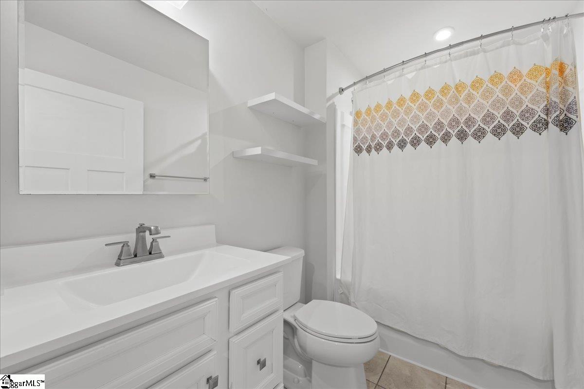 651 Olivia Springs Drive Property Photo 27