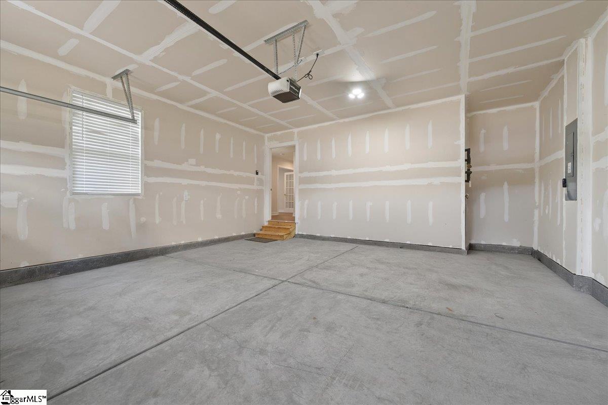 651 Olivia Springs Drive Property Photo 35