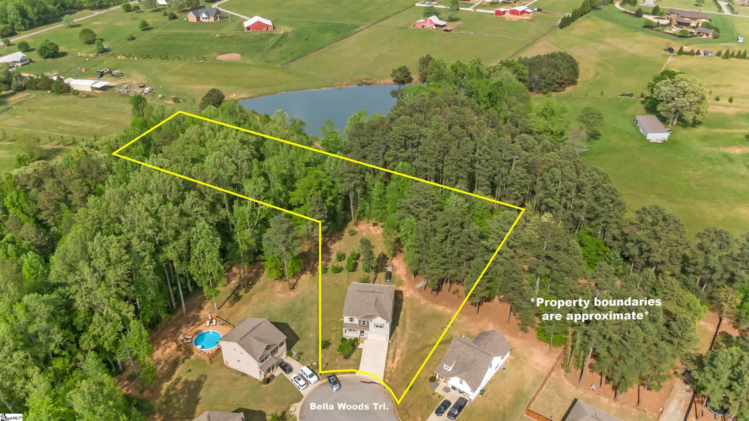 540 Bella Woods Trail Property Photo 3