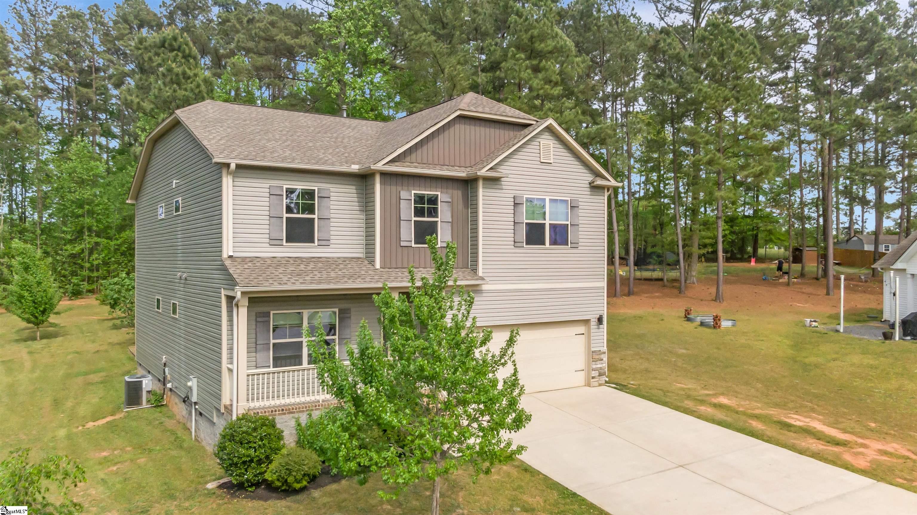 540 Bella Woods Trail Property Photo 5