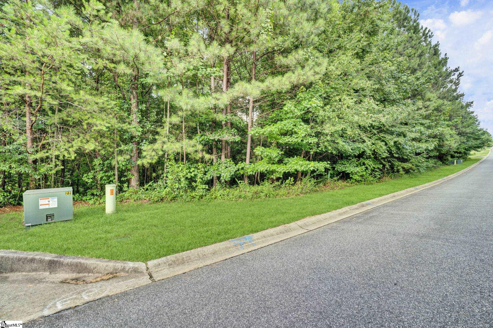208 Wedge Way Property Photo 8