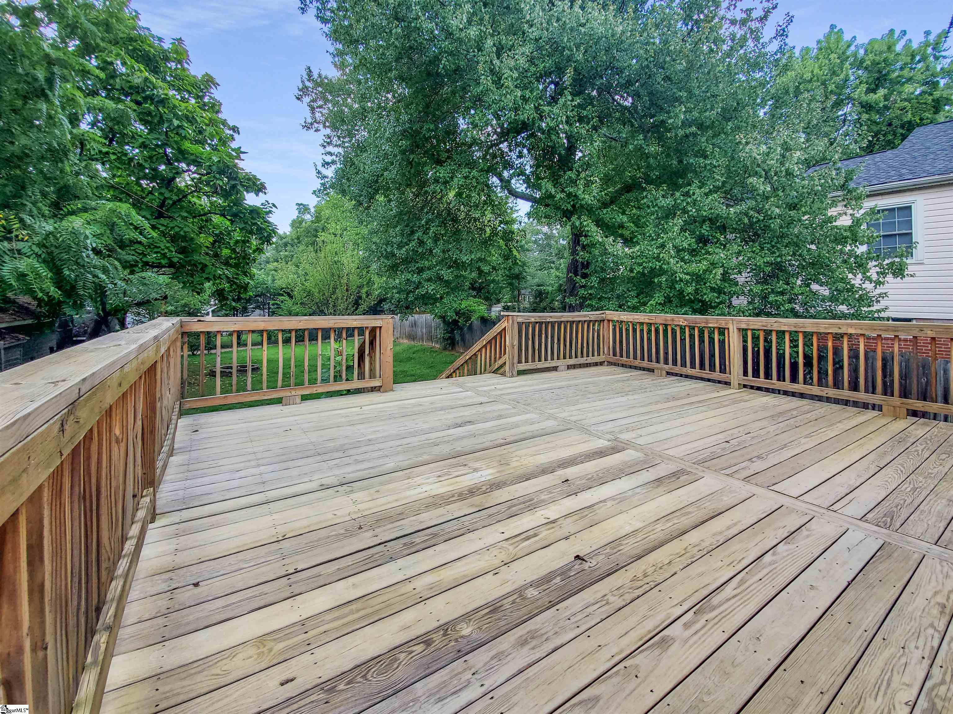 1596338 Property Photo 25