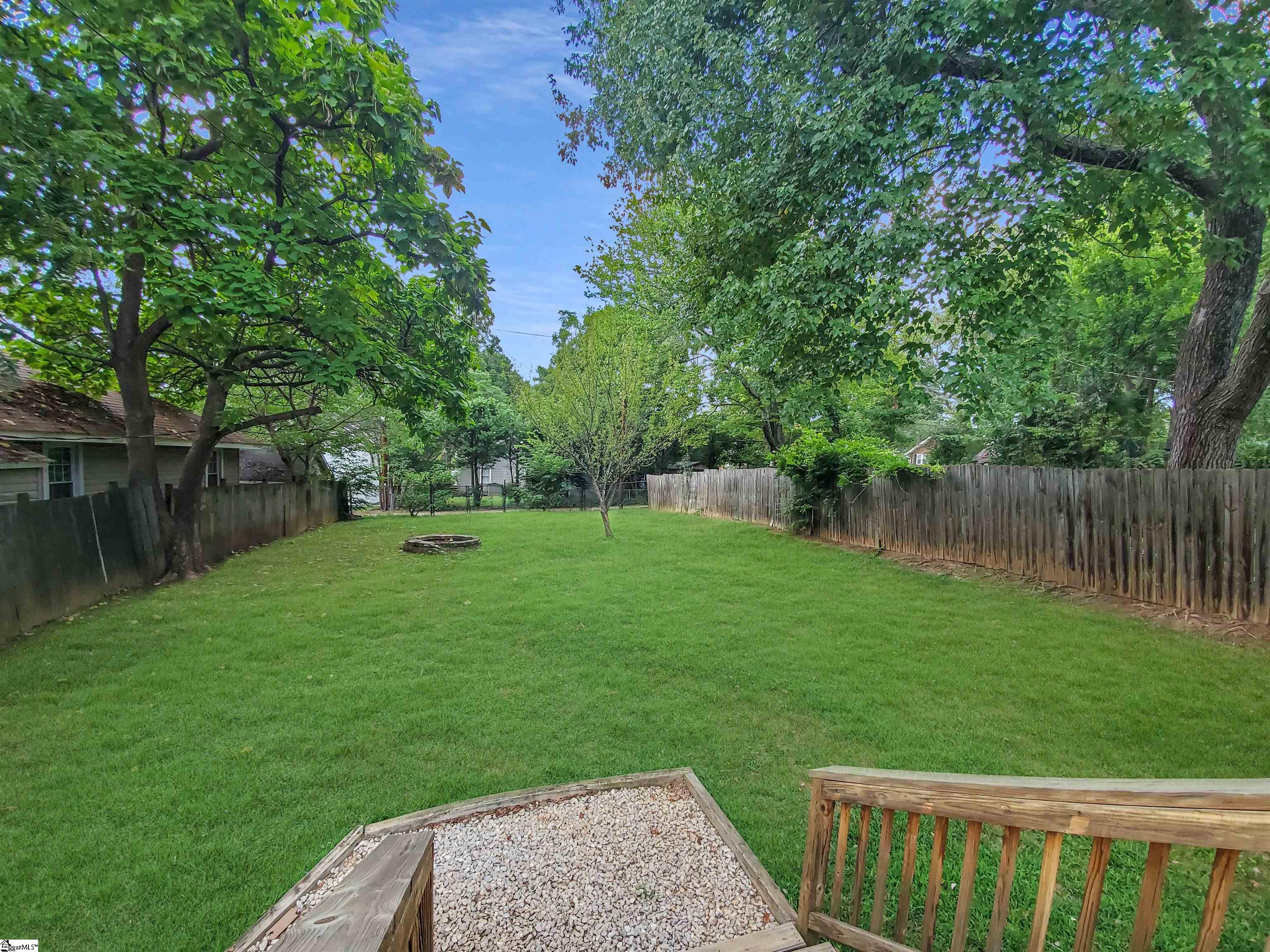1596338 Property Photo 27