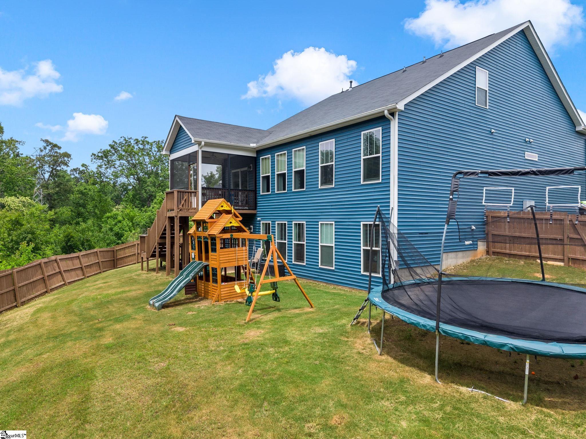 622 Minster Court Property Photo 44