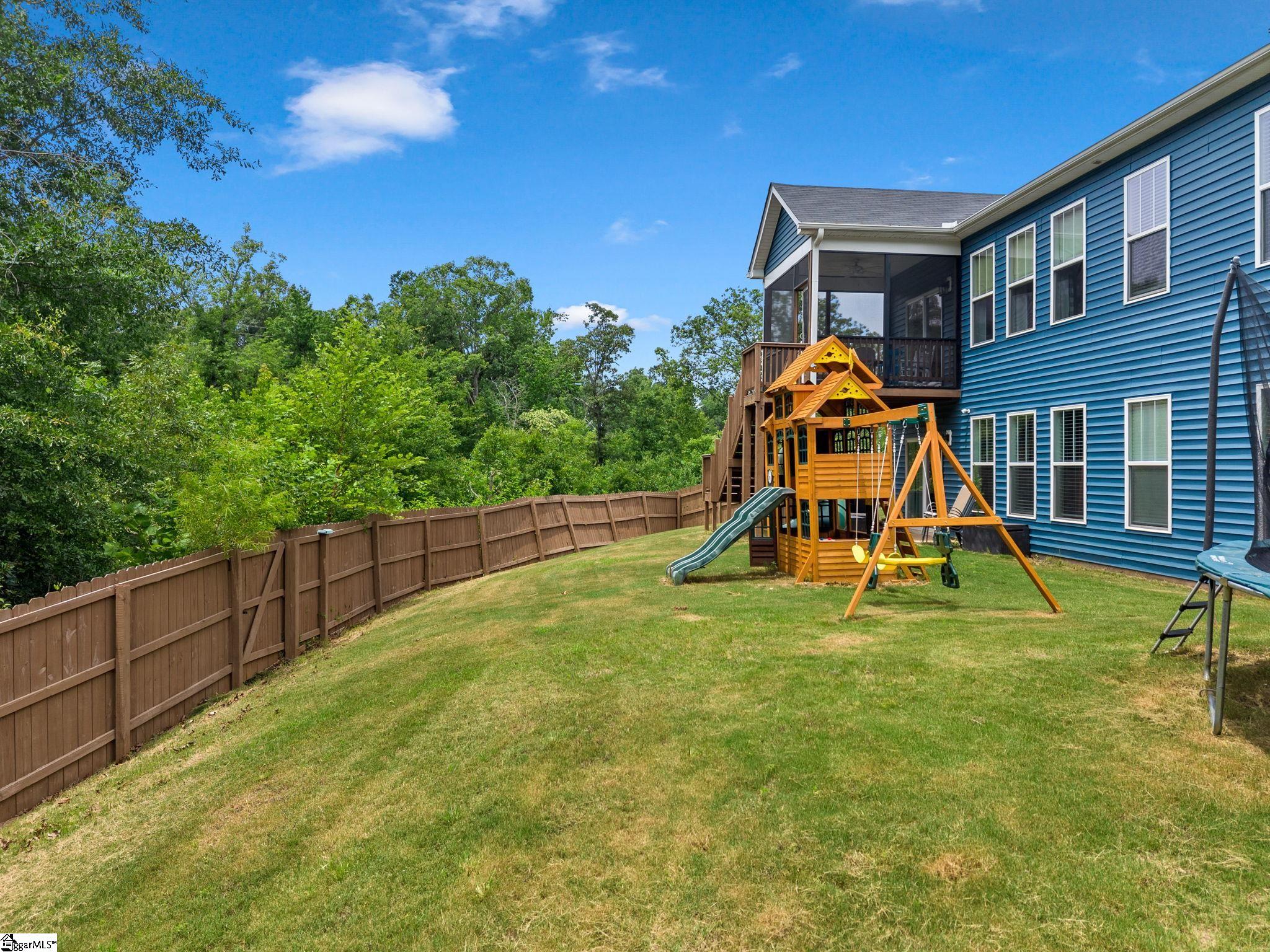 622 Minster Court Property Photo 45