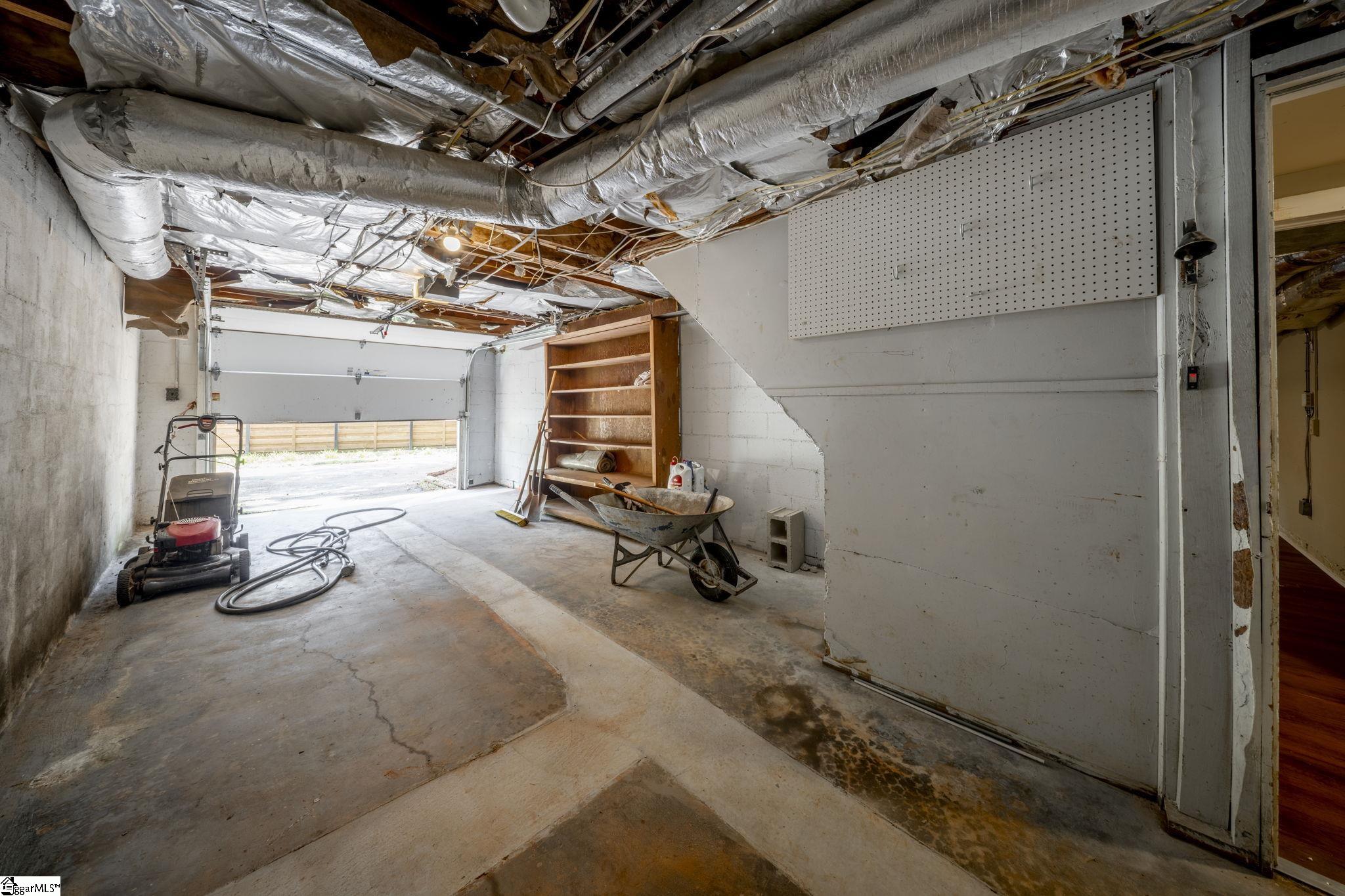 517 Dellwood Drive Property Photo 30