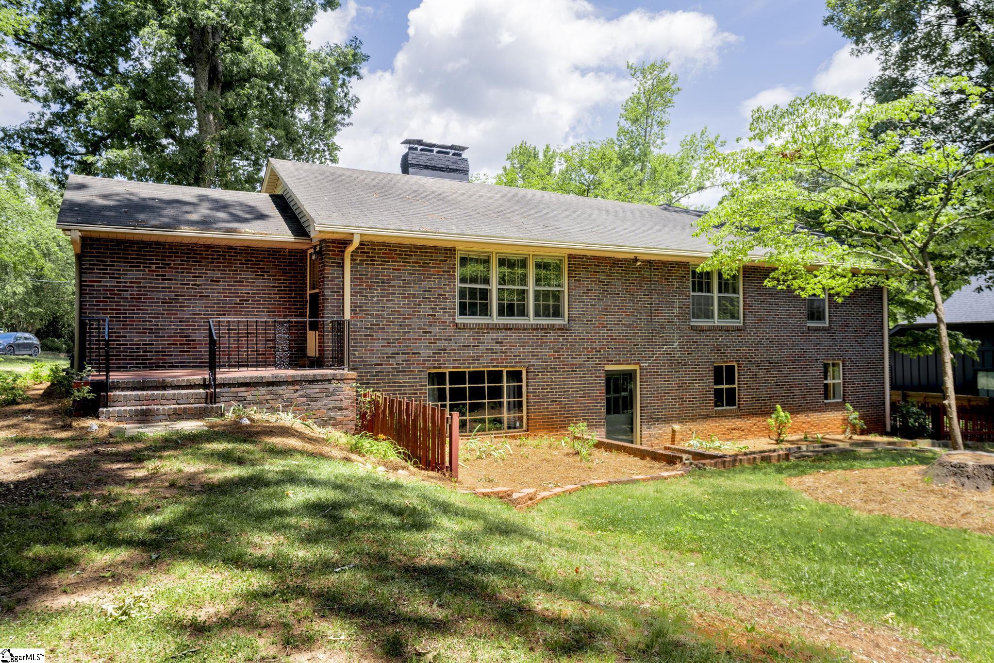 517 Dellwood Drive Property Photo 38