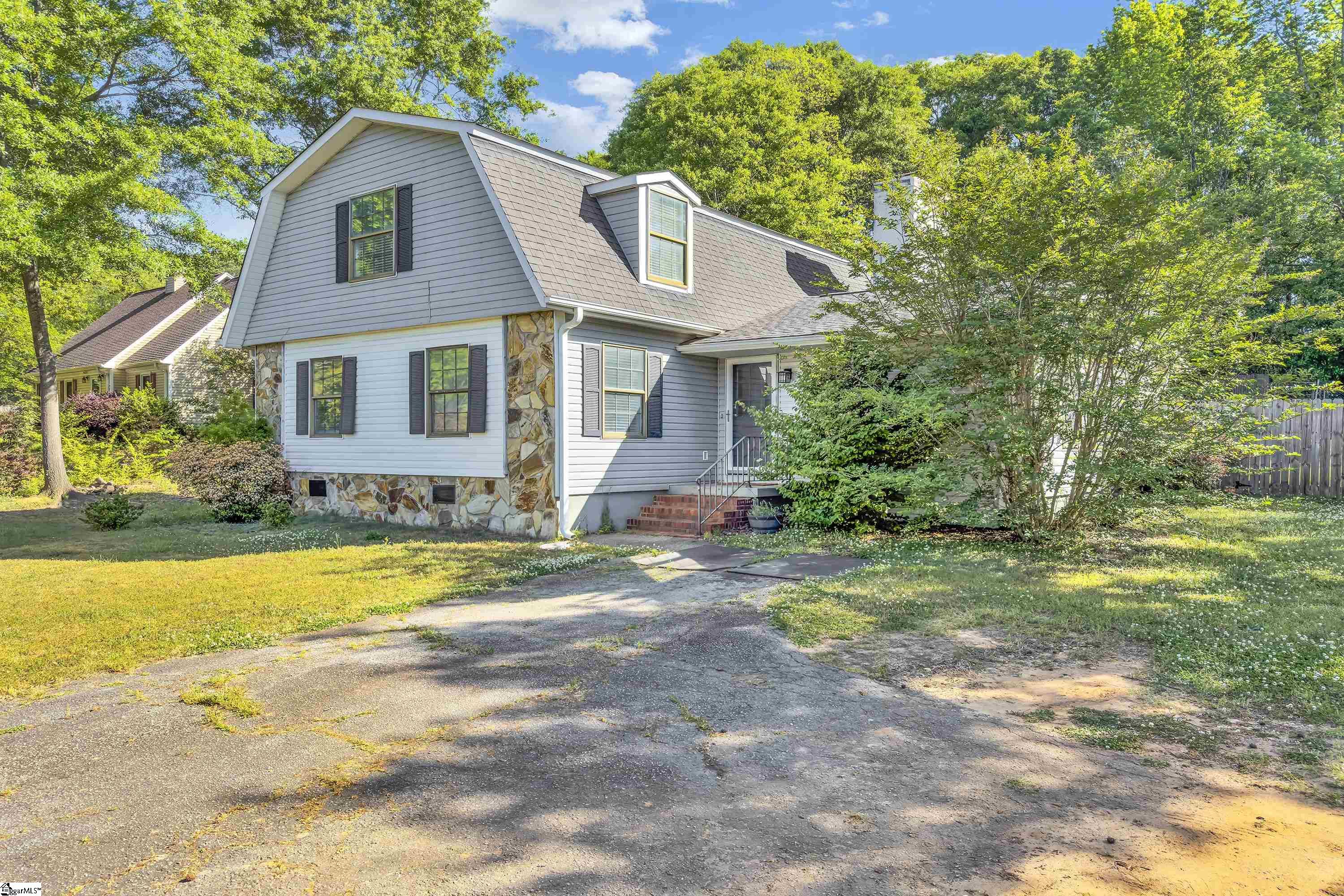 919 Berkeley Drive Property Photo 23