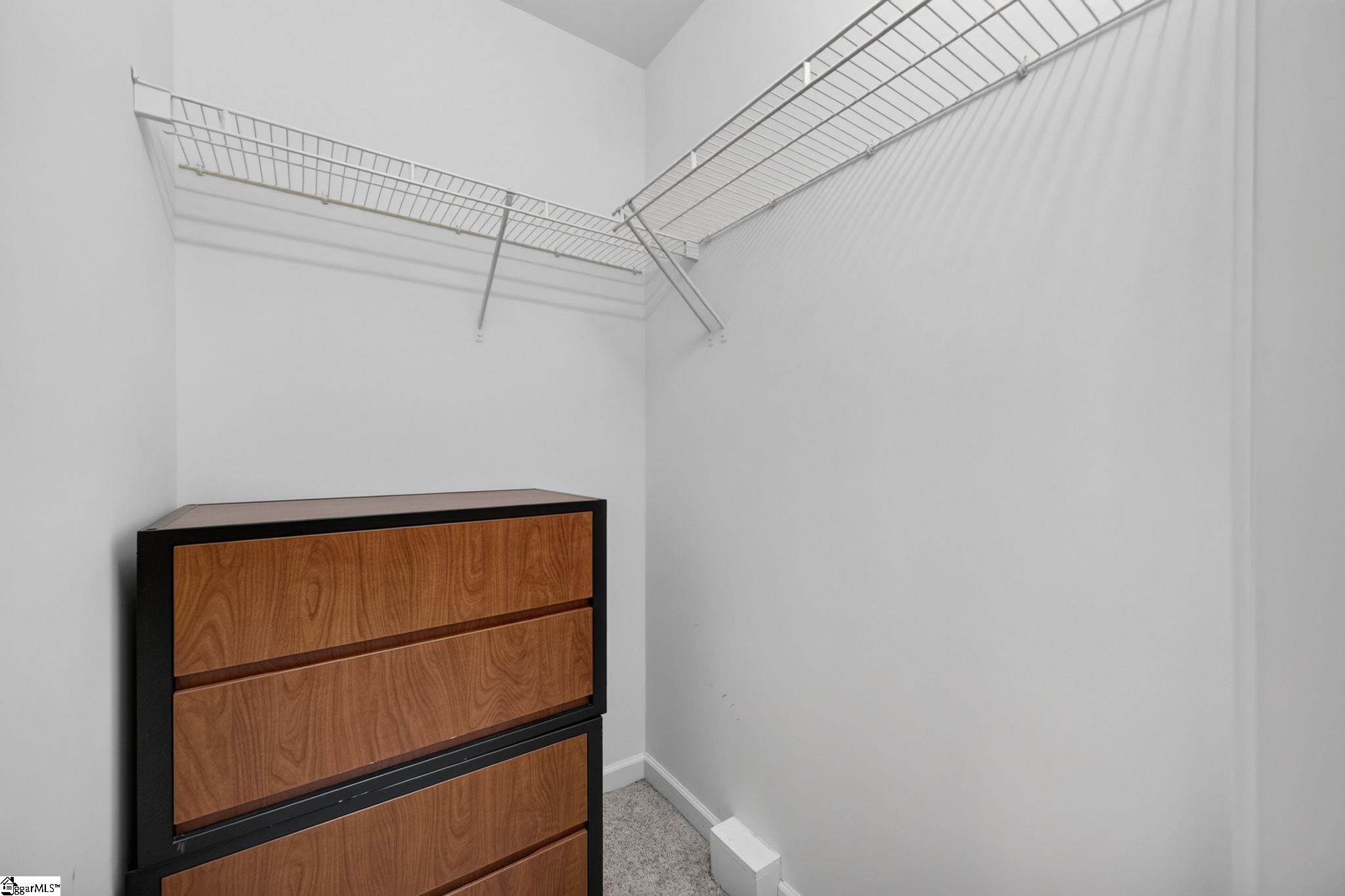 206f Campus Drive Property Photo 13