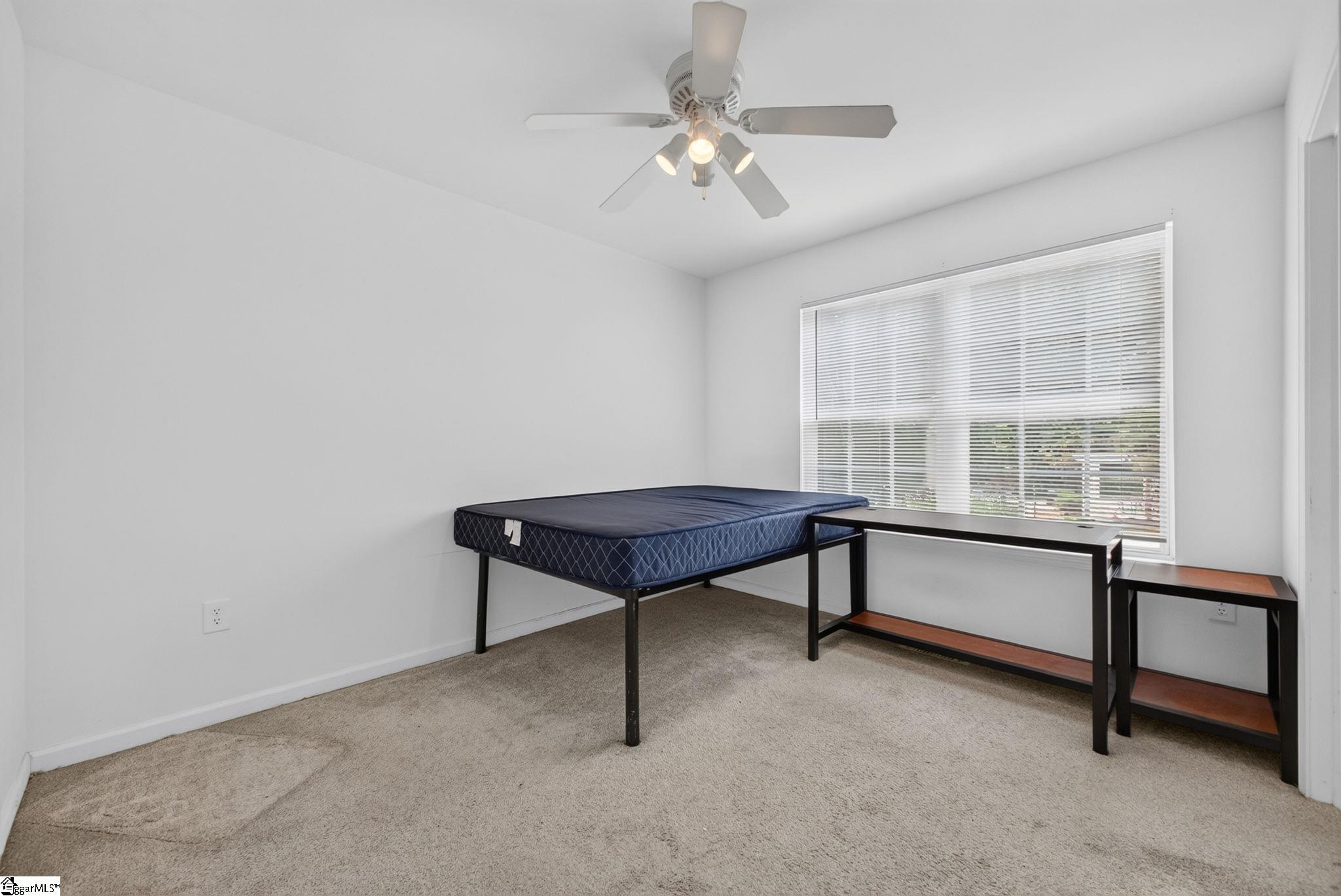 206f Campus Drive Property Photo 14