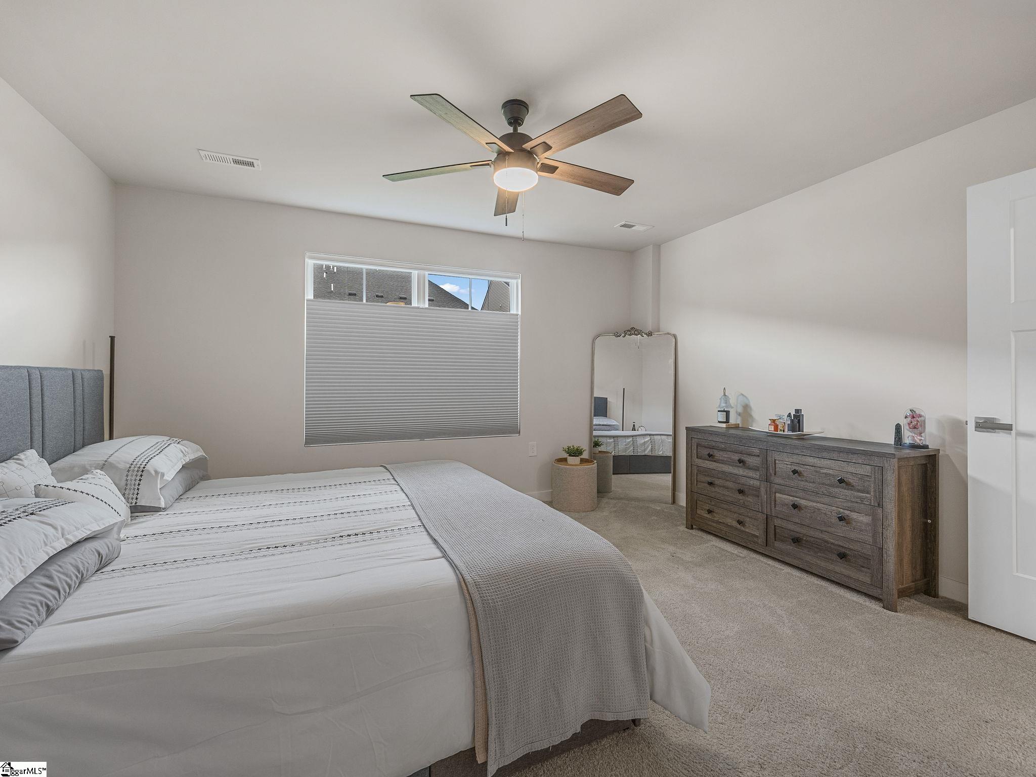 424 Leasowe Lane Property Photo 18