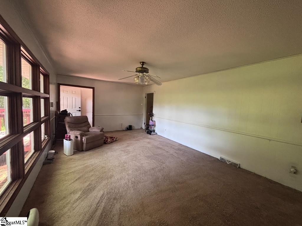 230 N Catherine Street Property Photo 26