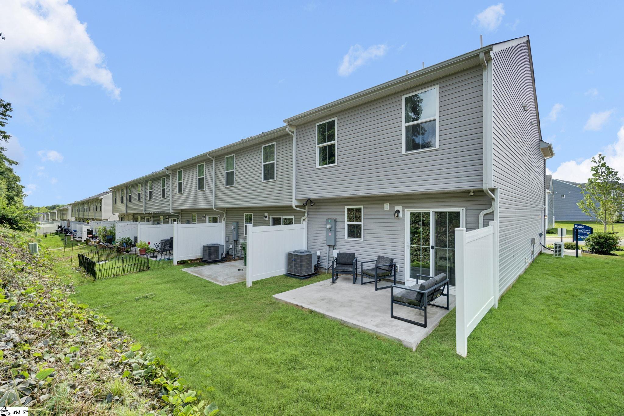 101 Sarnesfield Way Property Photo 4