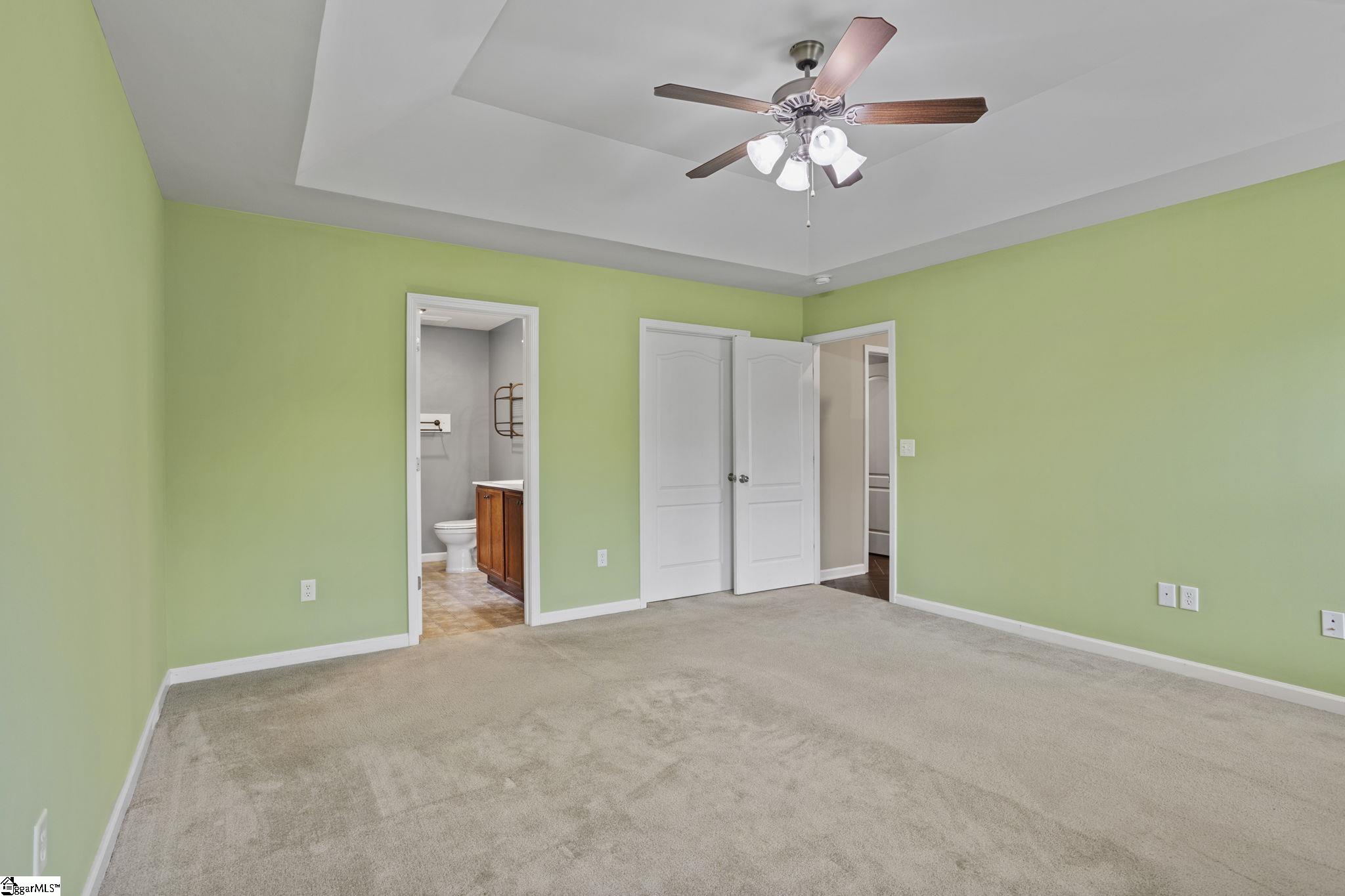 271 Walcott Drive Property Photo 14