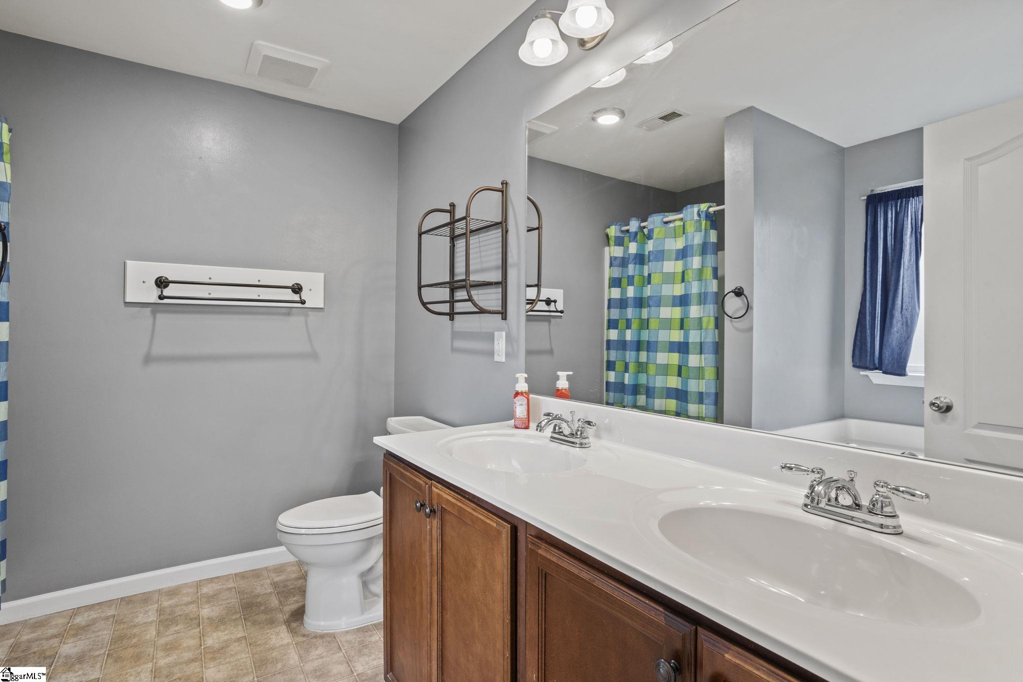 271 Walcott Drive Property Photo 15
