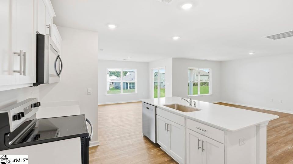 945 Kerwood Street Property Photo 17