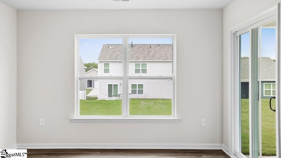 945 Kerwood Street Property Photo 20