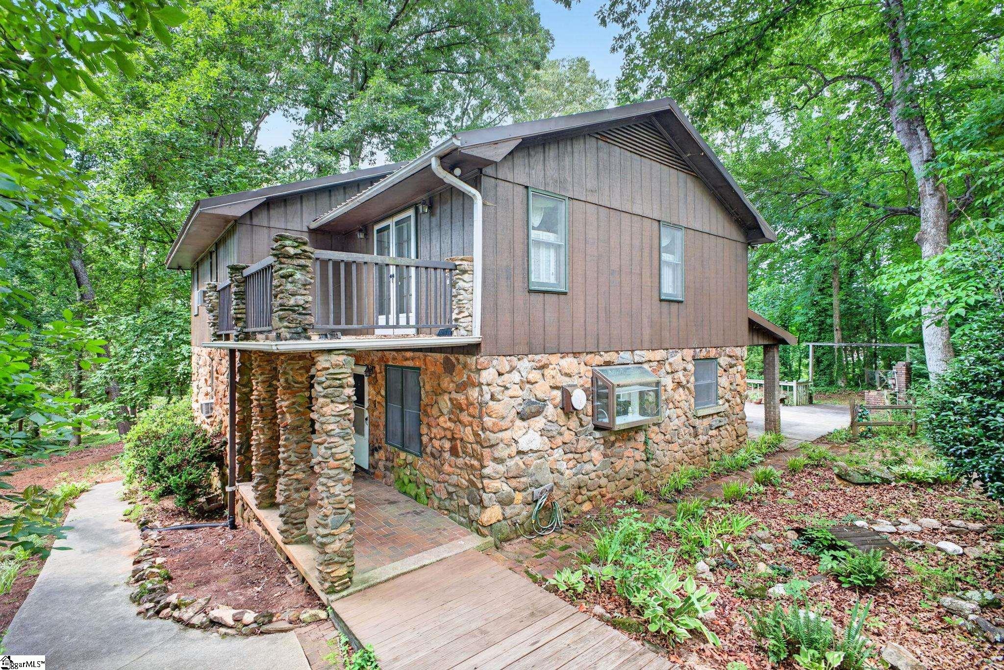 769 Cool Creek Drive Property Photo 3