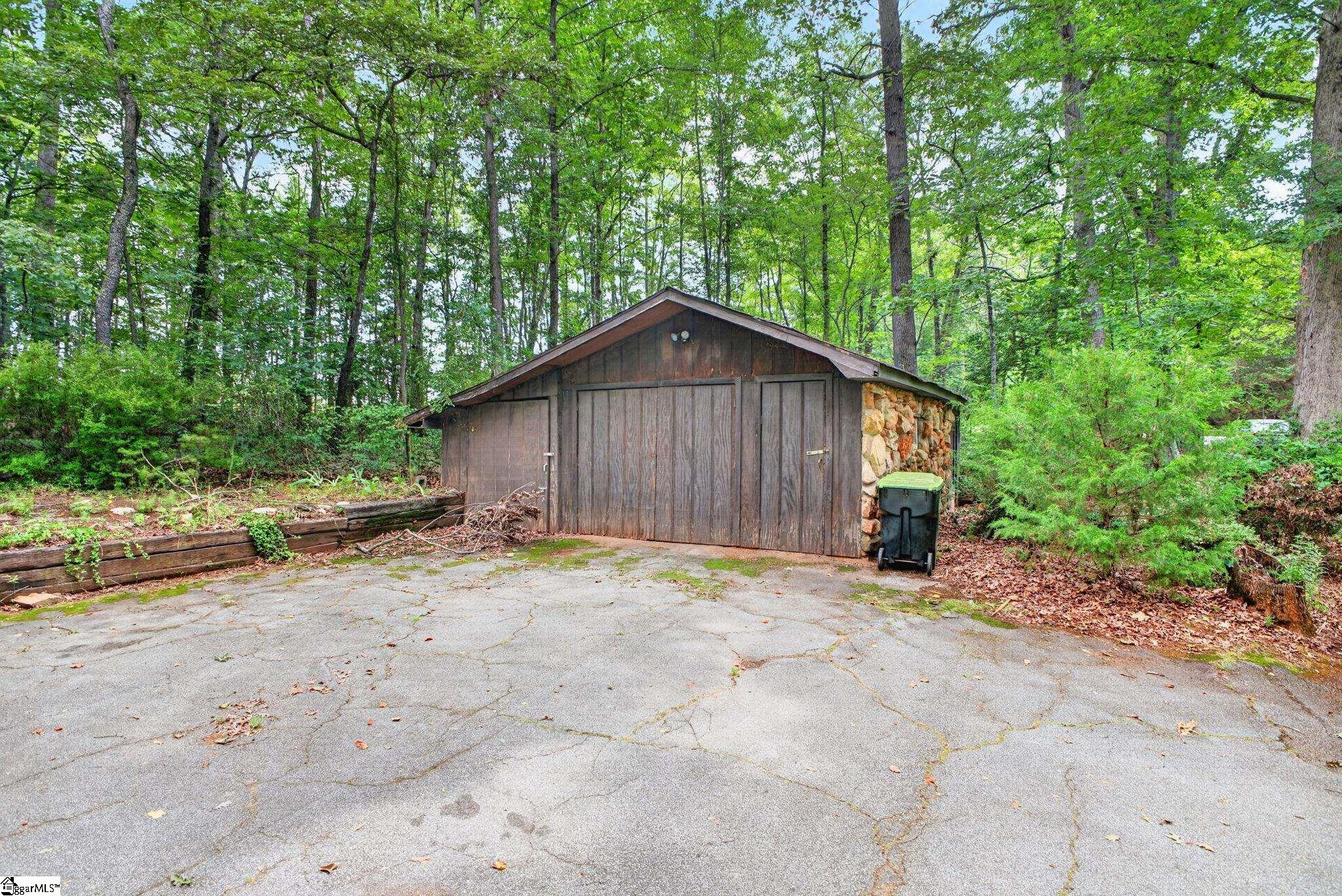 769 Cool Creek Drive Property Photo 34