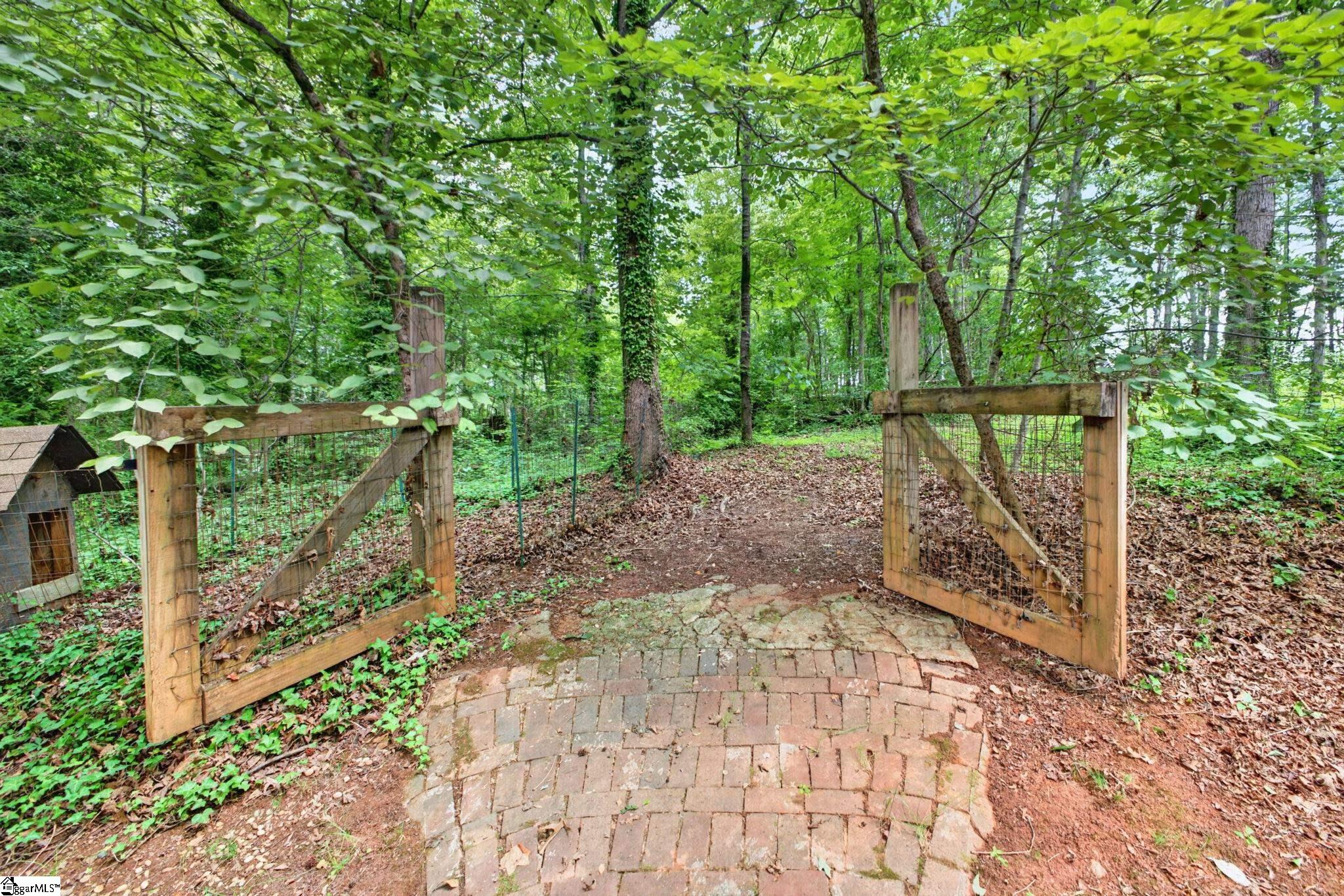 769 Cool Creek Drive Property Photo 48