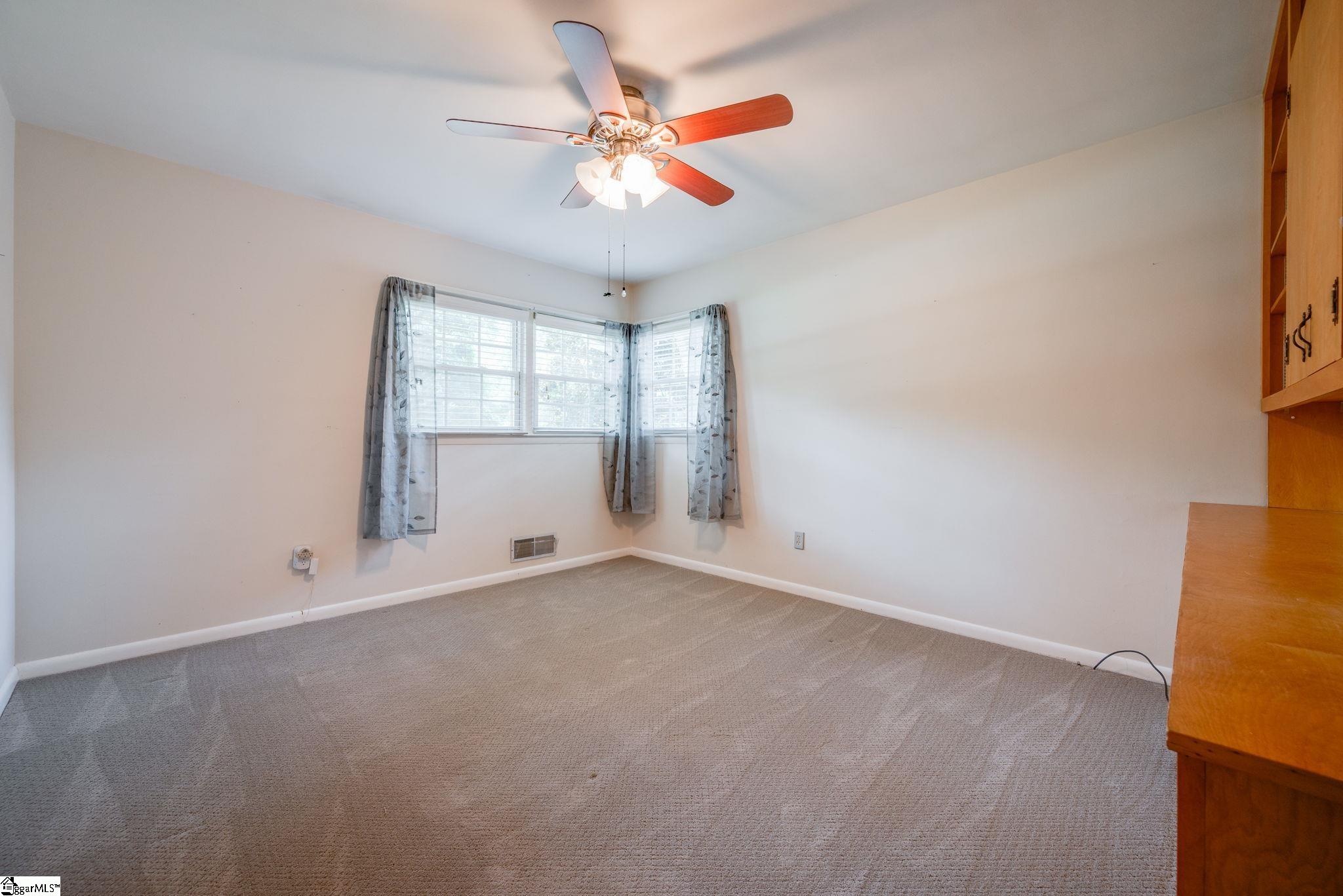 217 Navaho Drive Property Photo 28