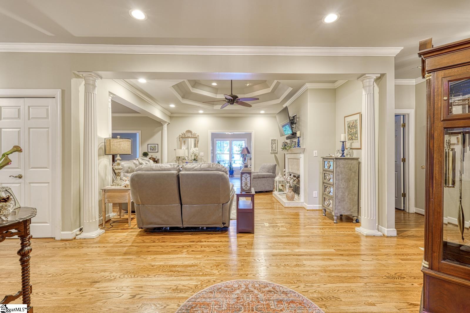 335 Hillcove Point Property Photo 15