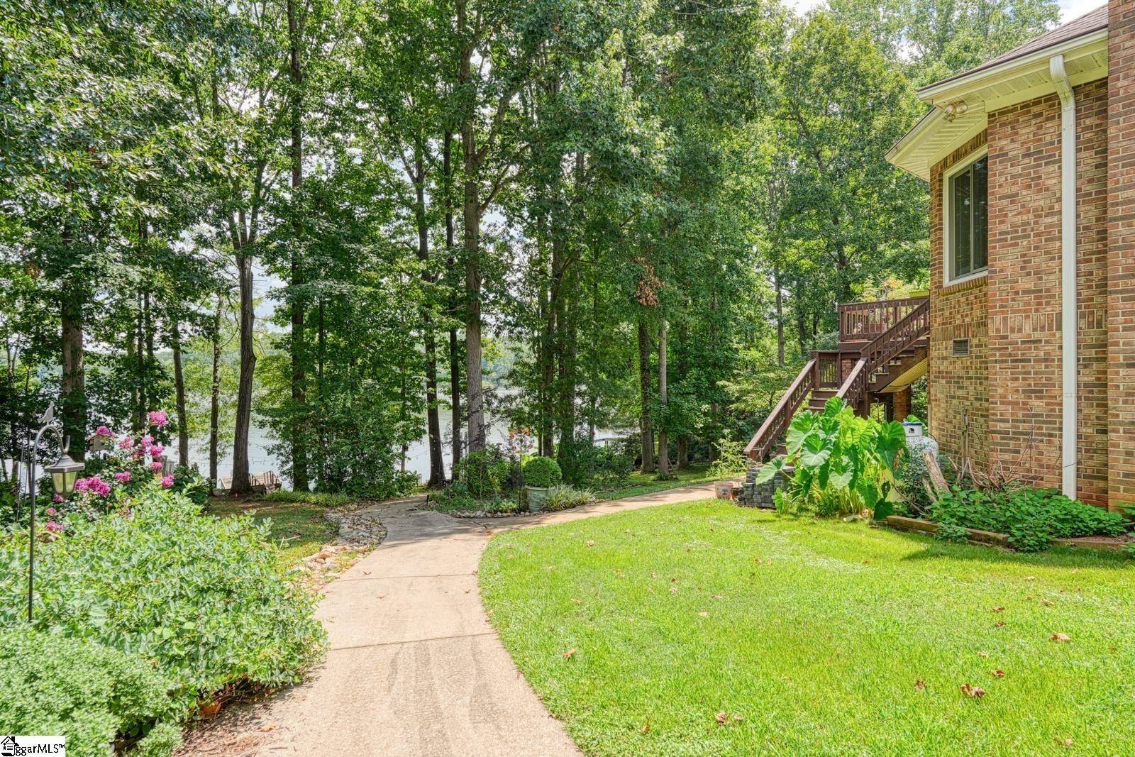 335 Hillcove Point Property Photo 38