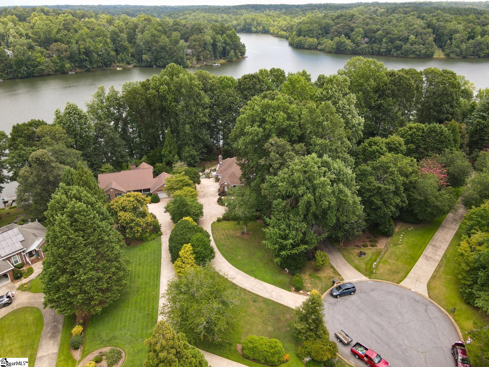 335 Hillcove Point Property Photo 46