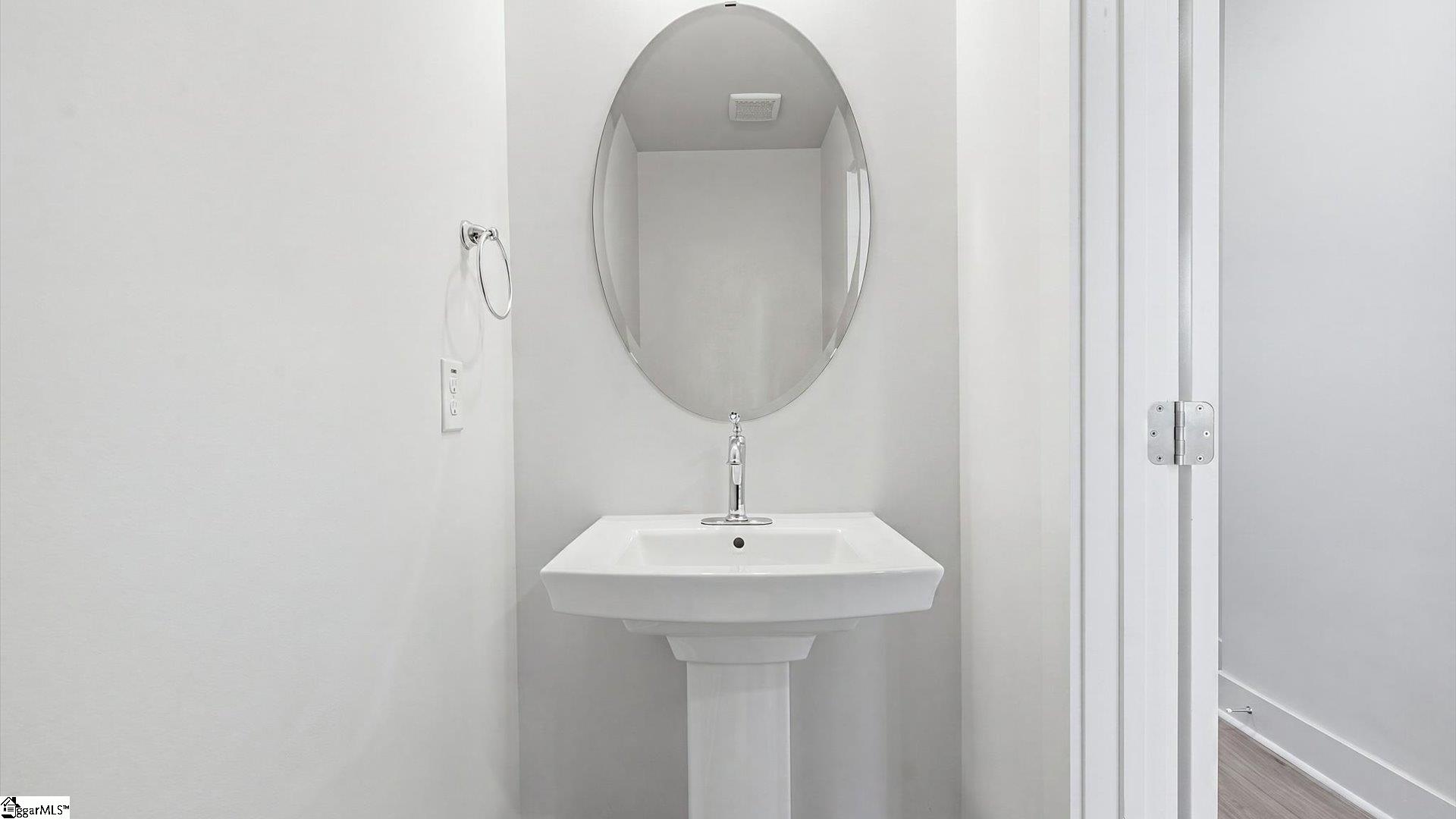 40 Shoemaker Road Property Photo 11