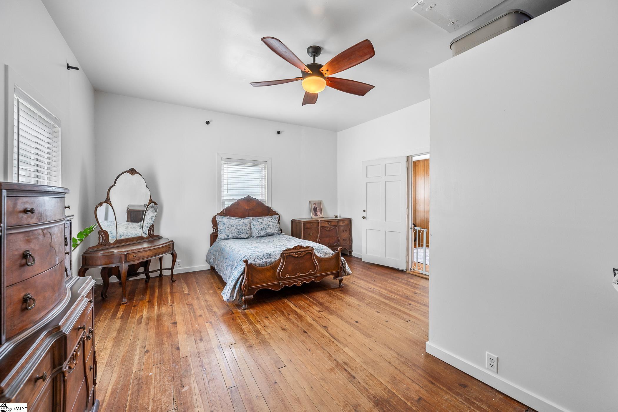 15 Webb Street Property Photo 18