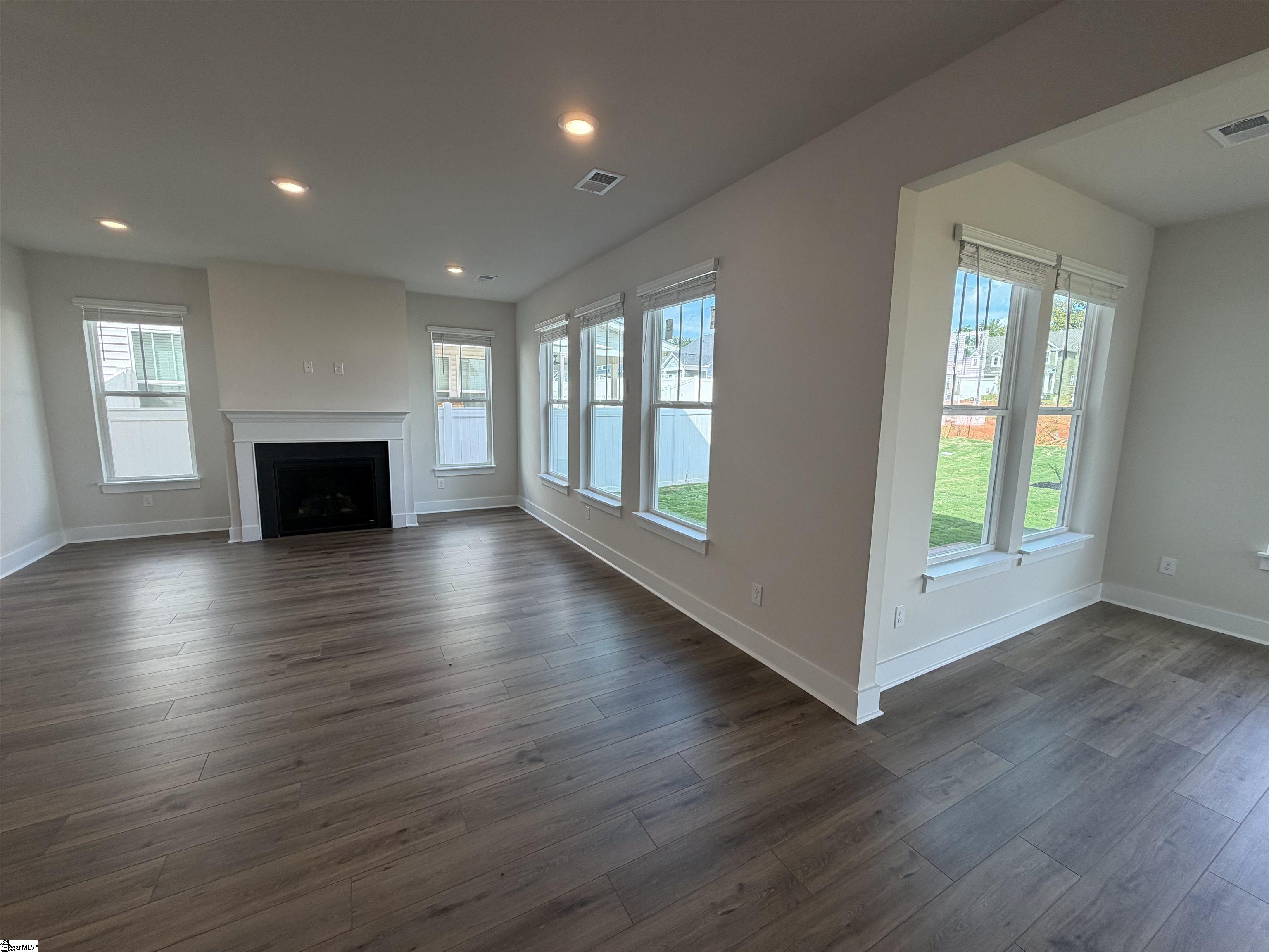 928 Tibetan Street Property Photo 5