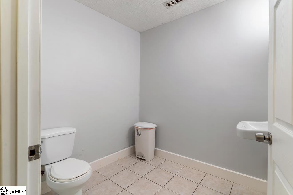 226 E Main Street Property Photo 20
