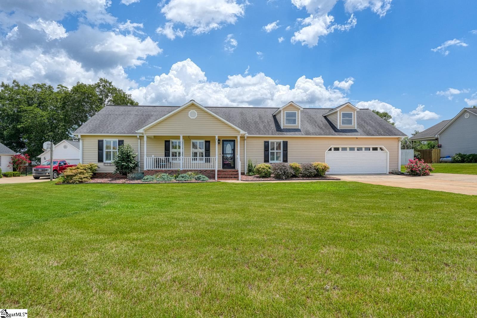 140 Bermuda Lane Property Photo 1