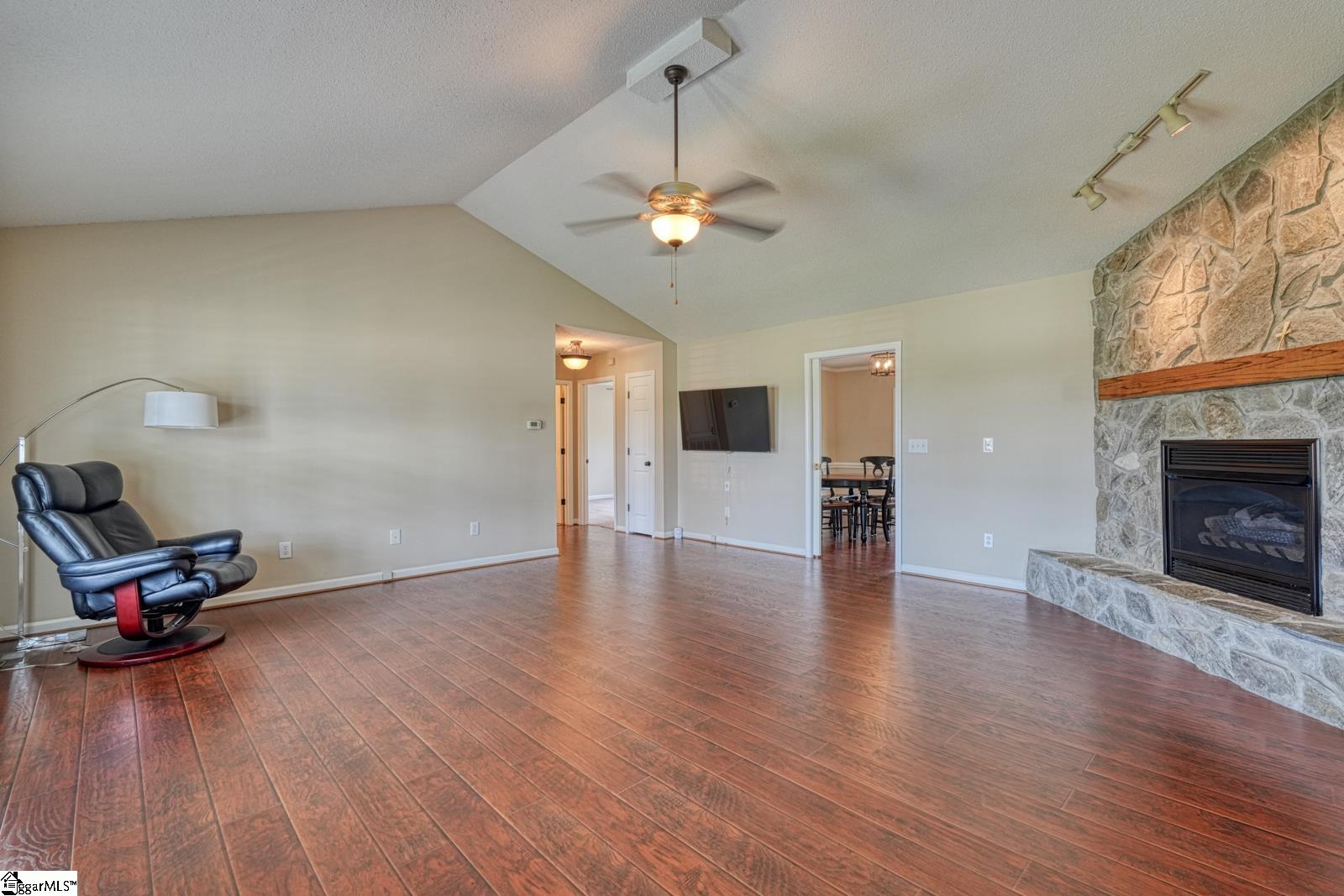 140 Bermuda Lane Property Photo 12