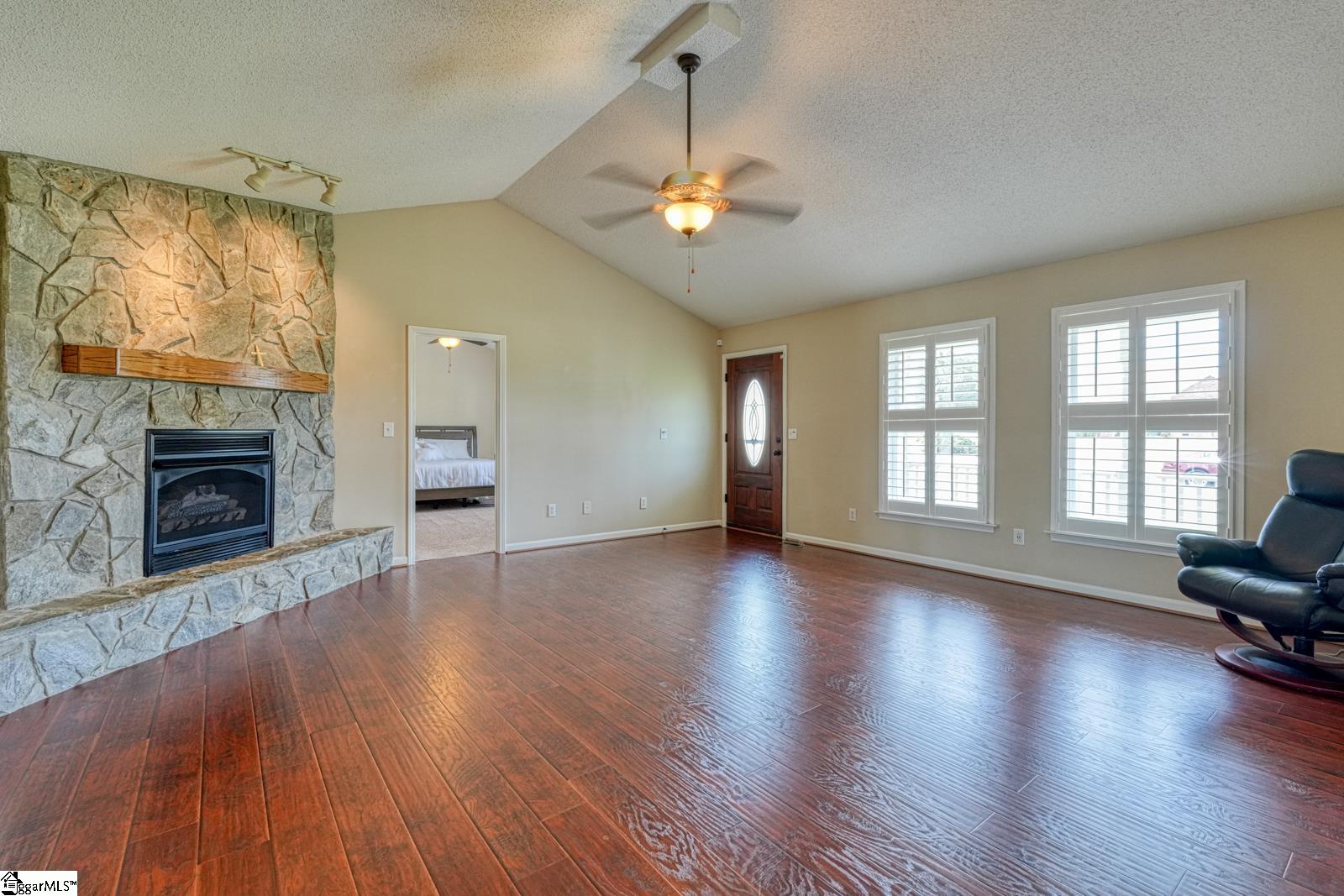 140 Bermuda Lane Property Photo 22