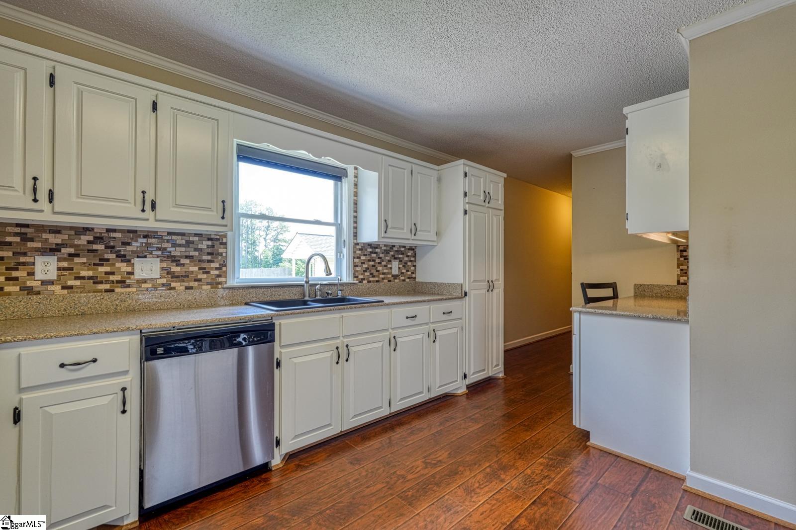 140 Bermuda Lane Property Photo 25