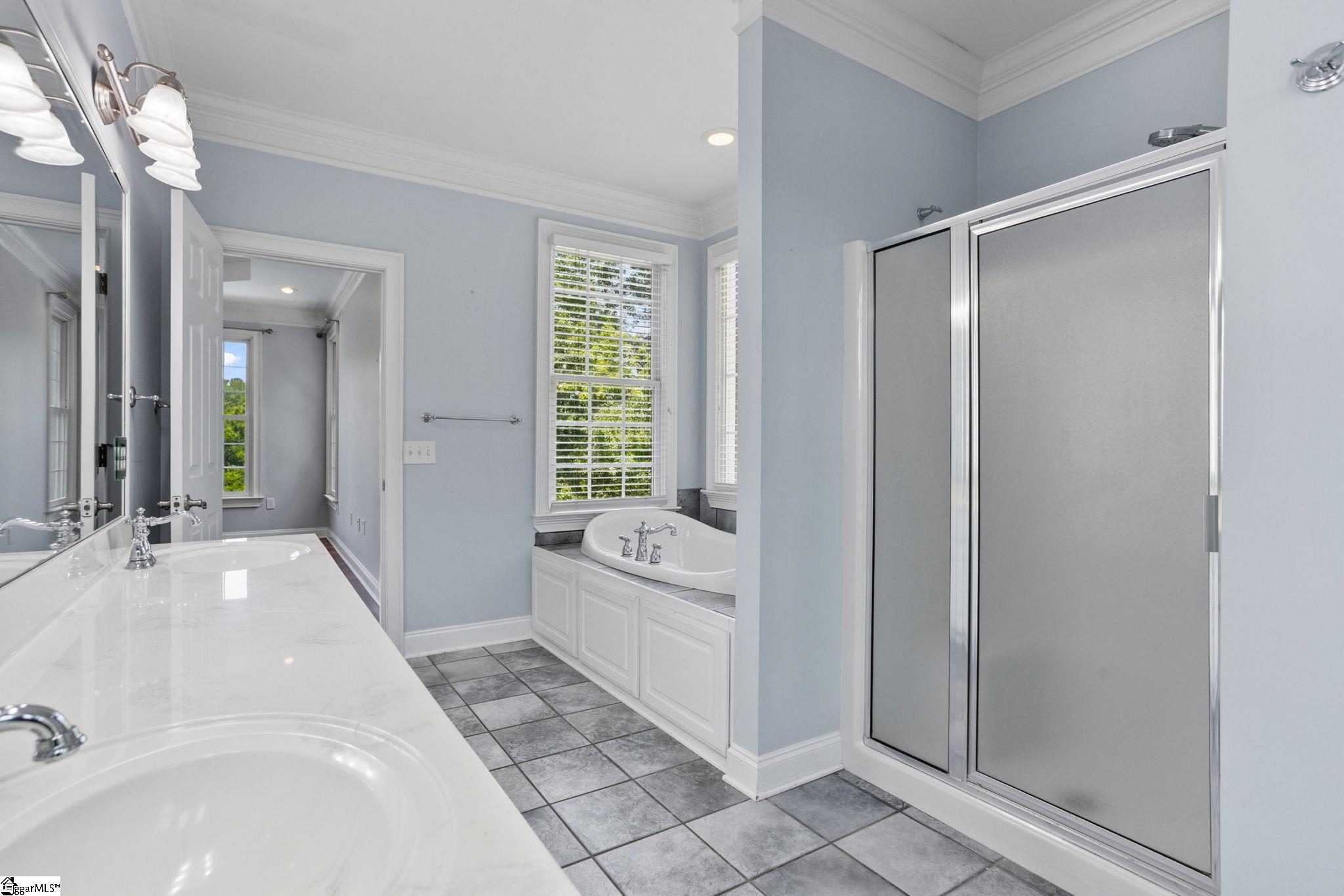 865 E Heathland Drive Property Photo 17
