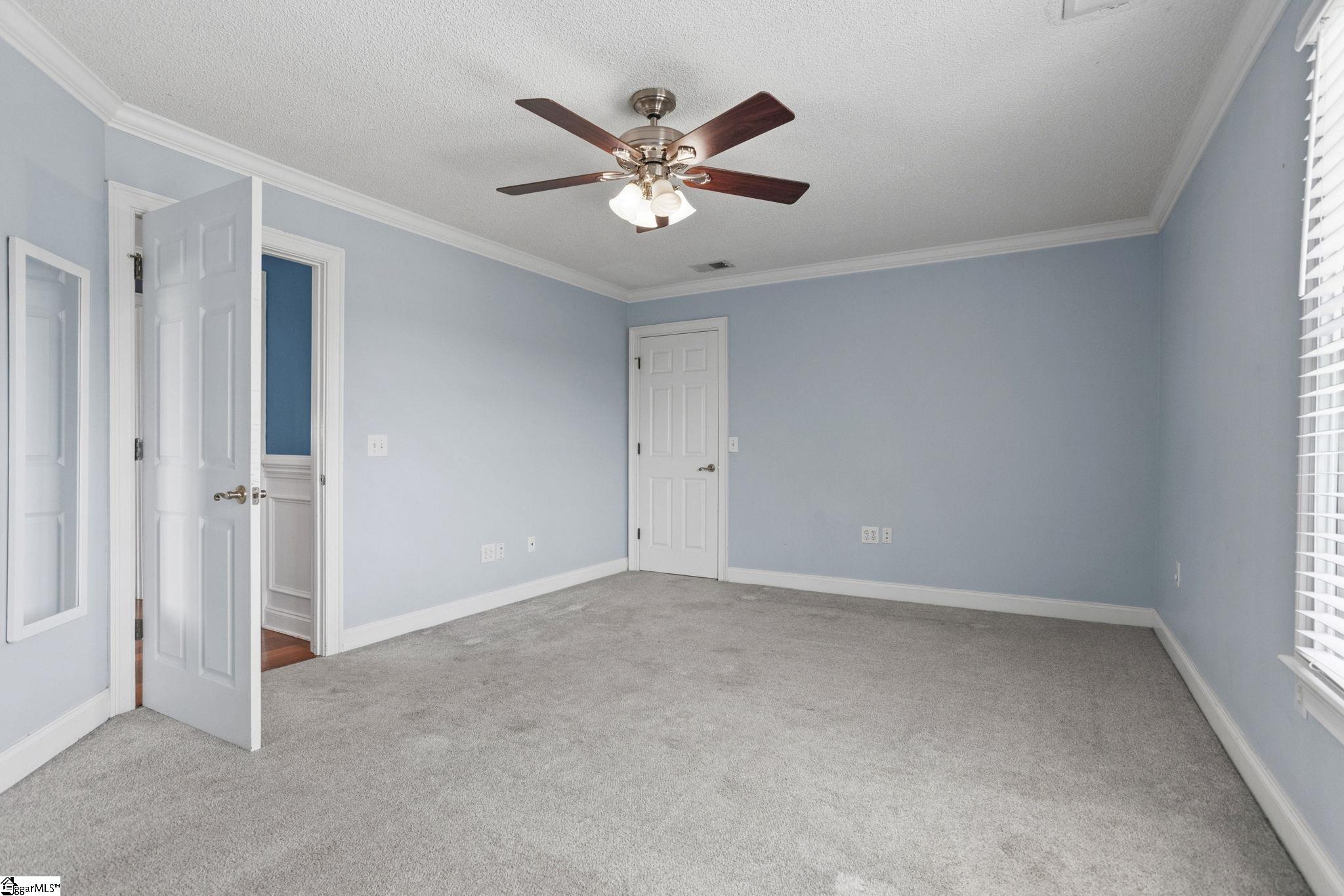 865 E Heathland Drive Property Photo 22