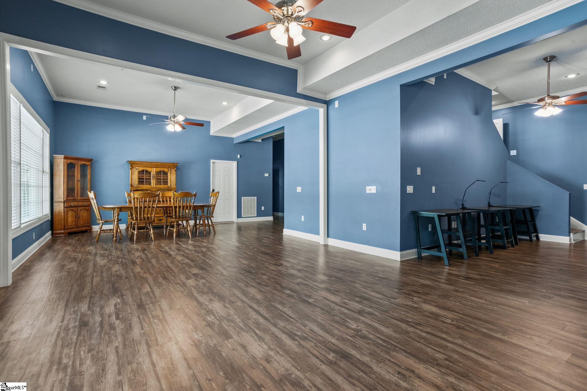 865 E Heathland Drive Property Photo 34