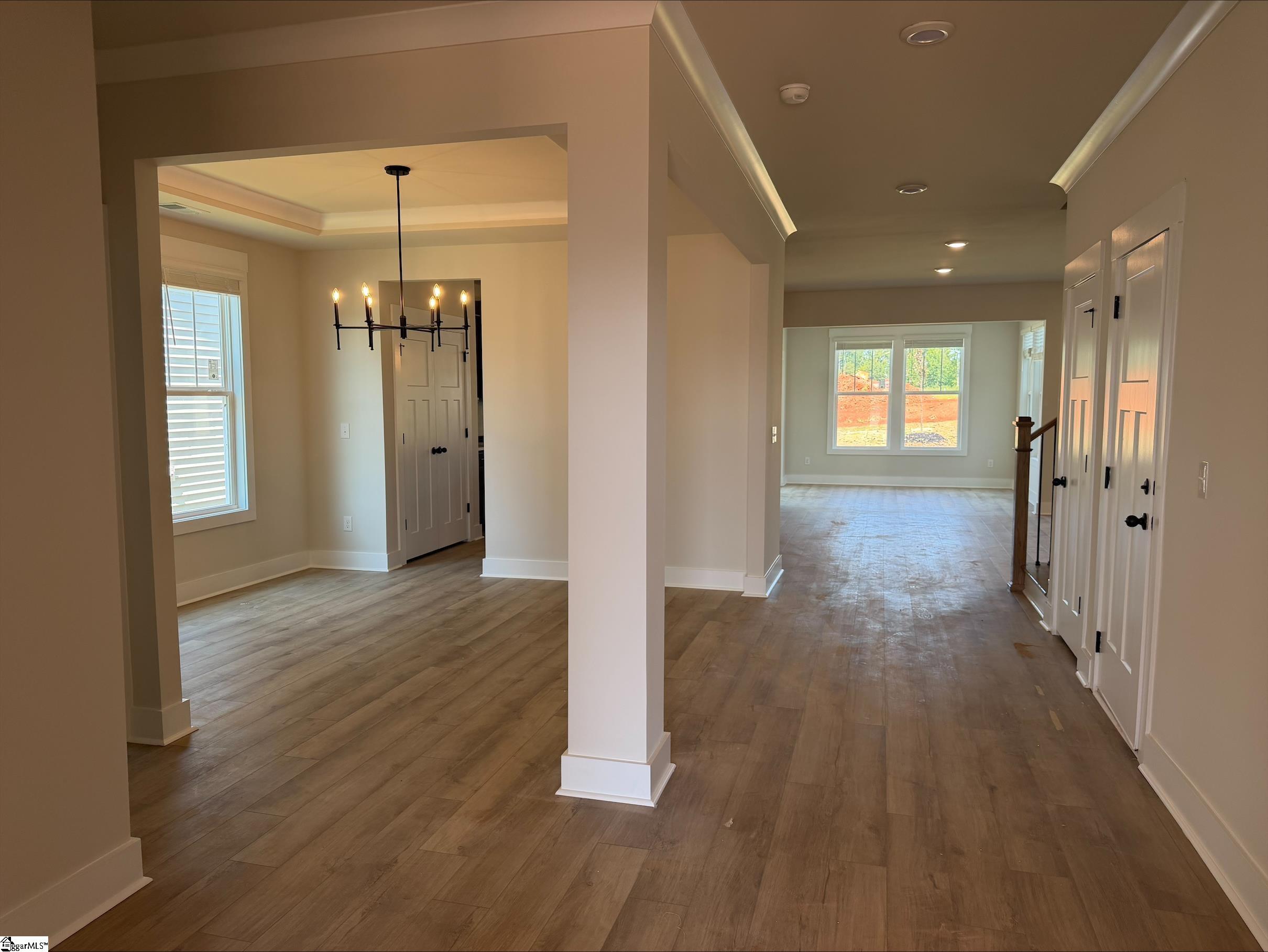 1010 Fox Hollow Street Property Photo 3