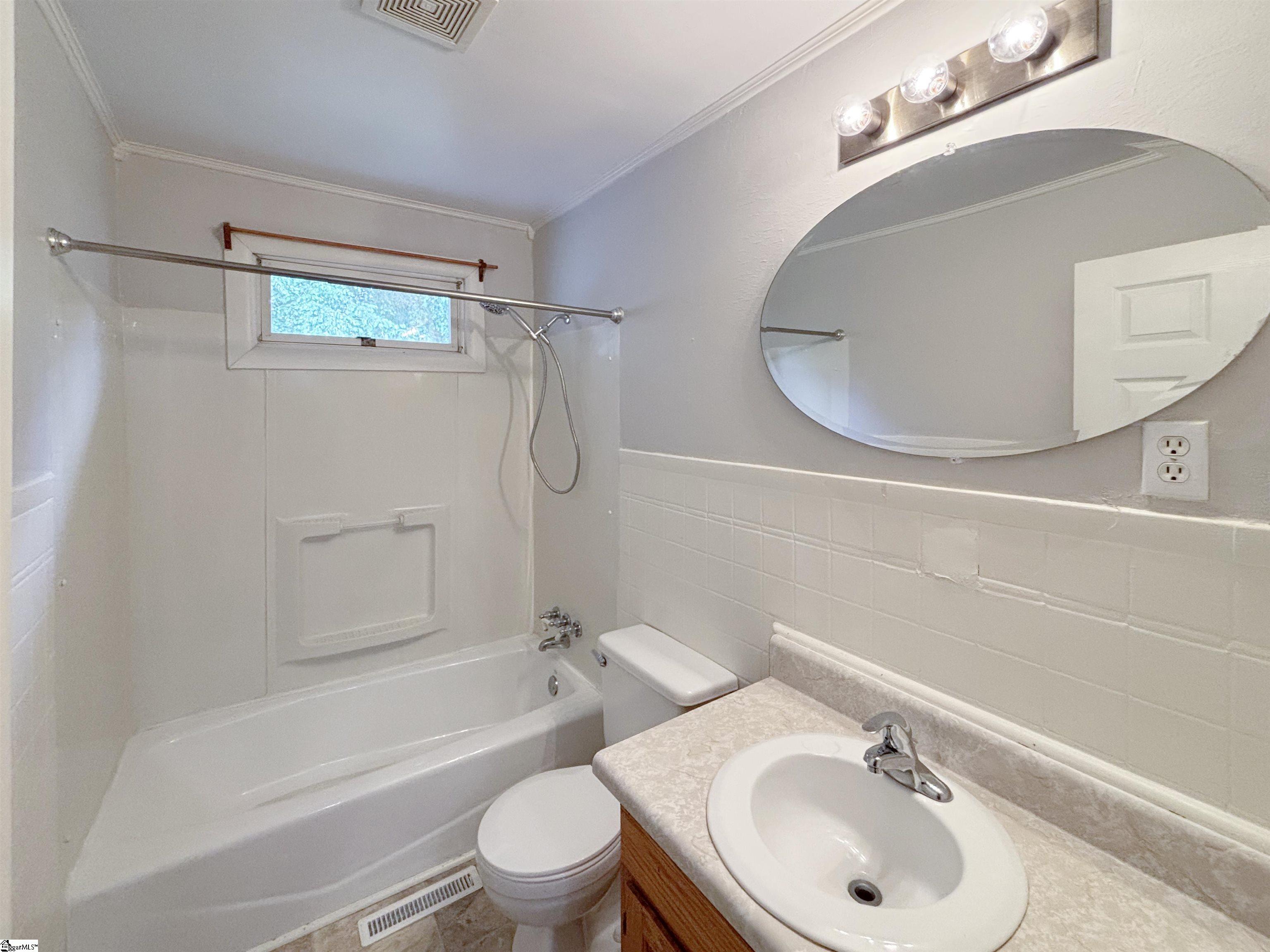1596489 Property Photo 11