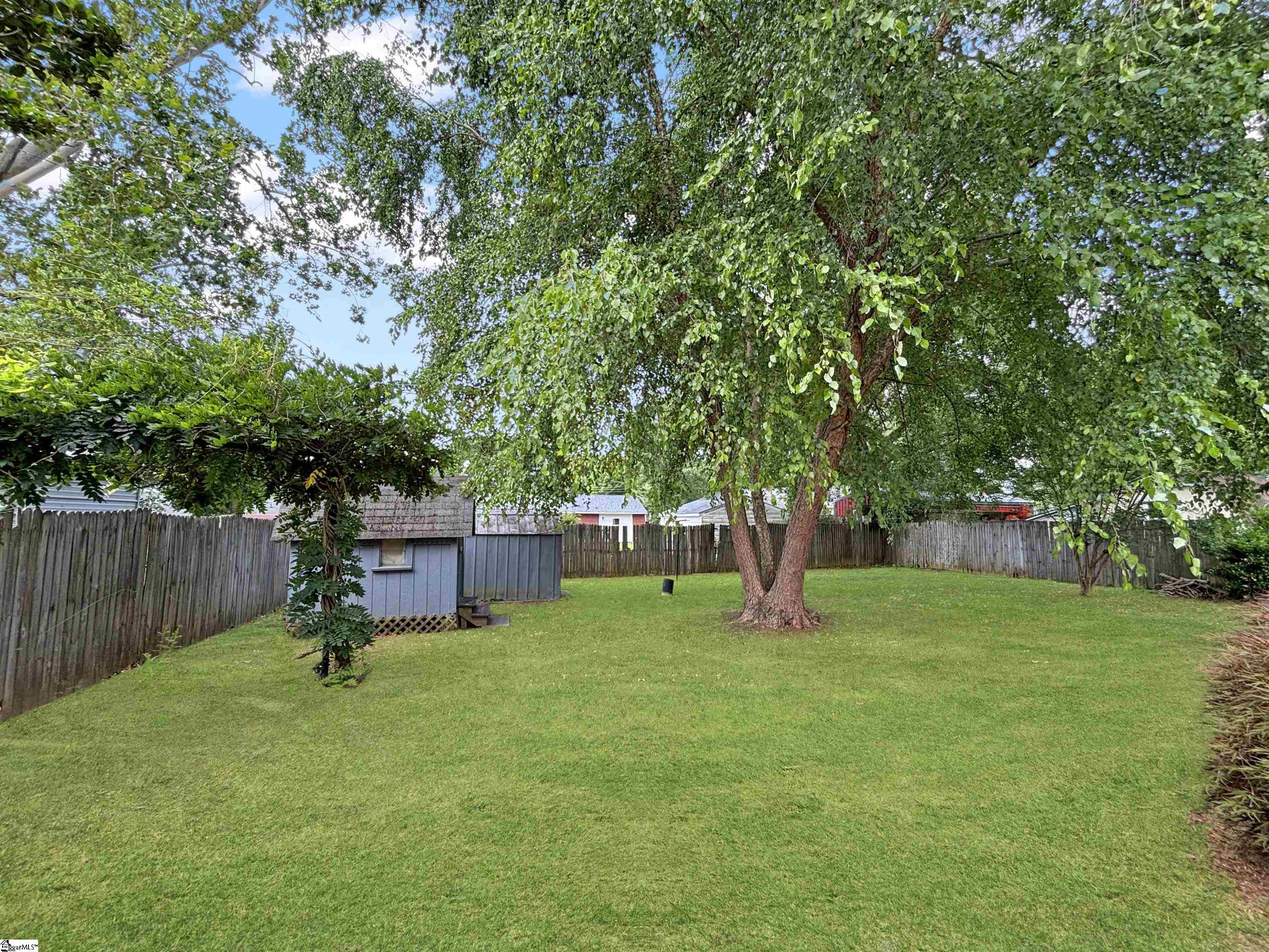 1596489 Property Photo 14