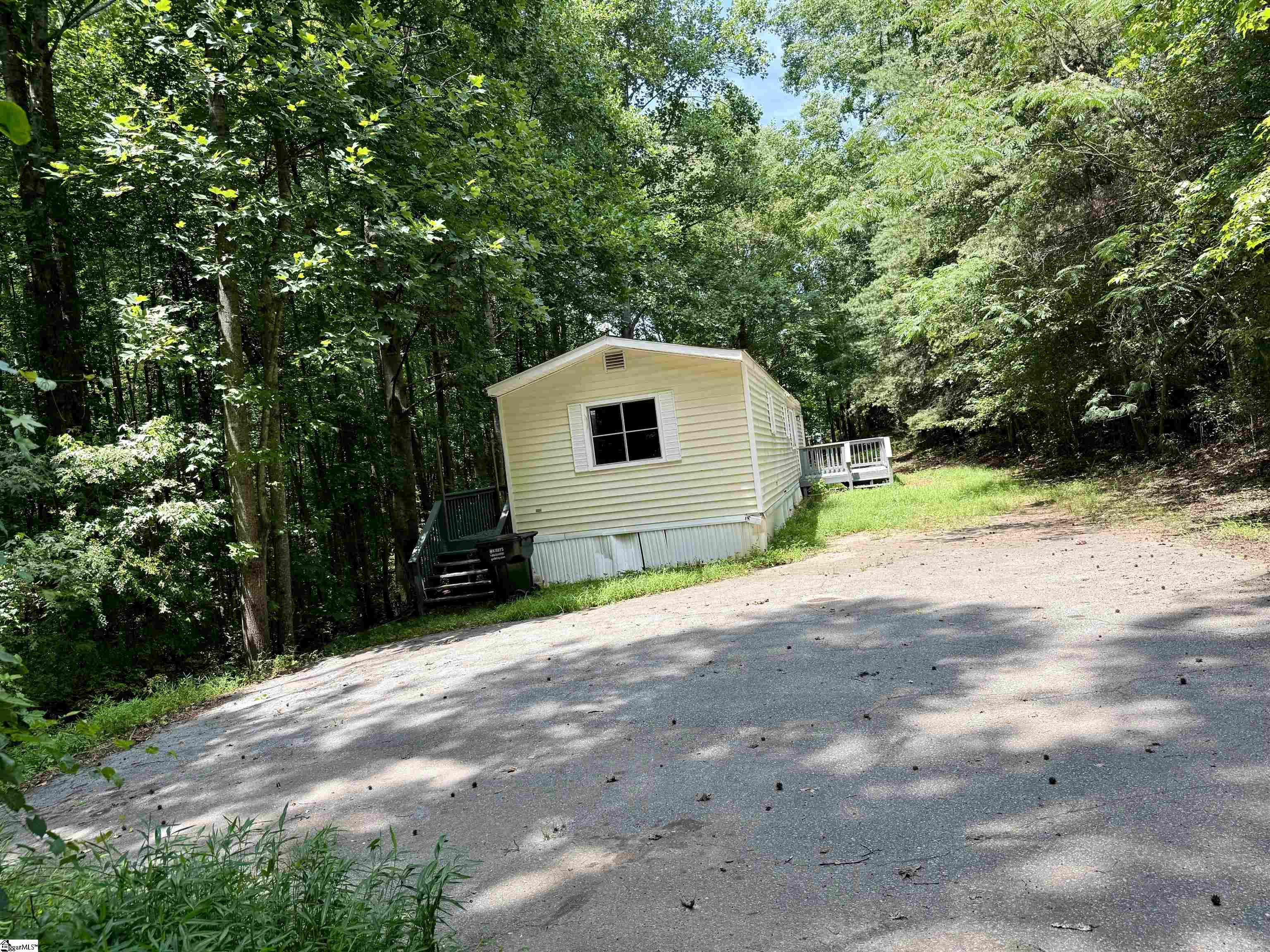 65 Randall Drive Property Photo 23