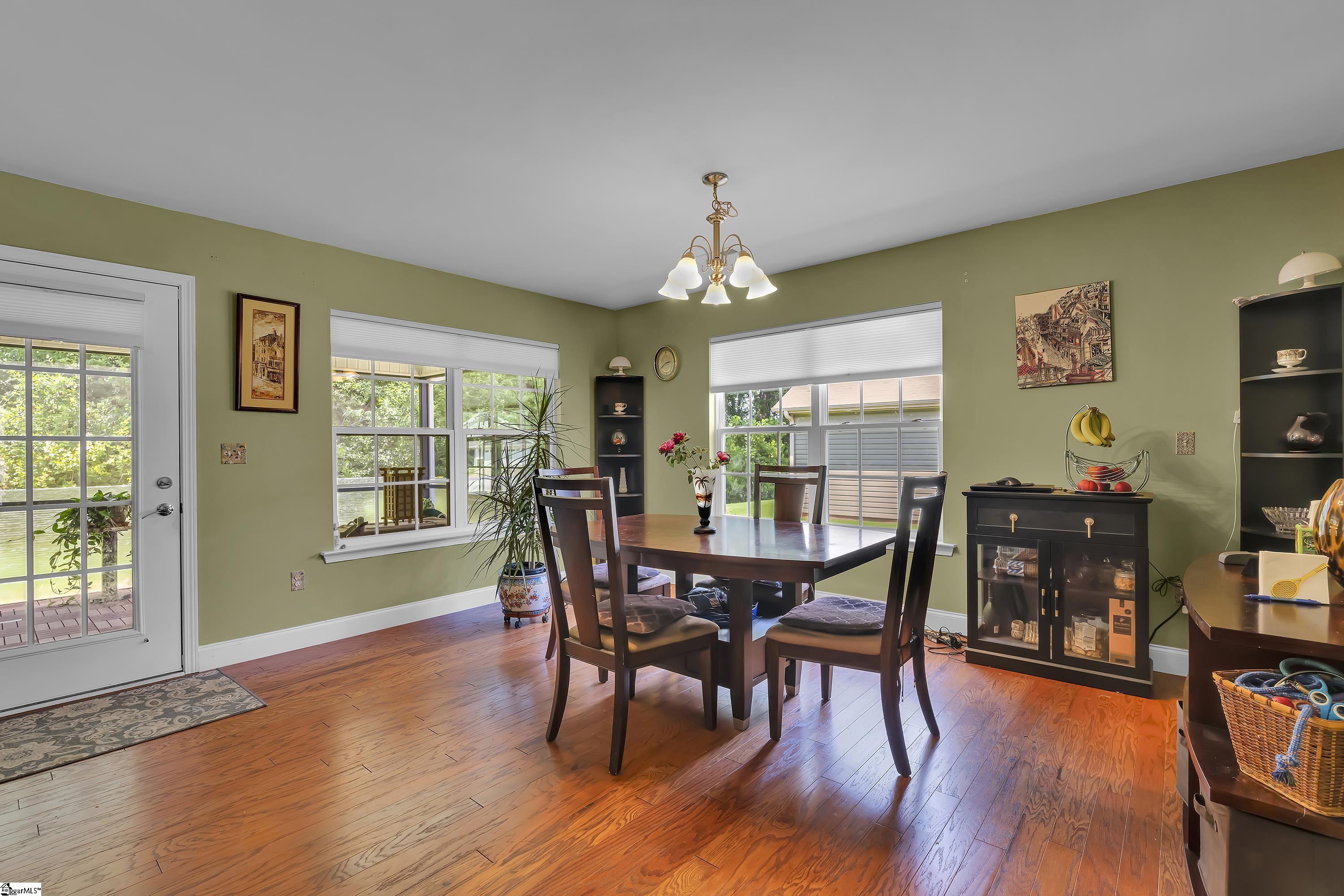 205 Tesla Court Property Photo 6