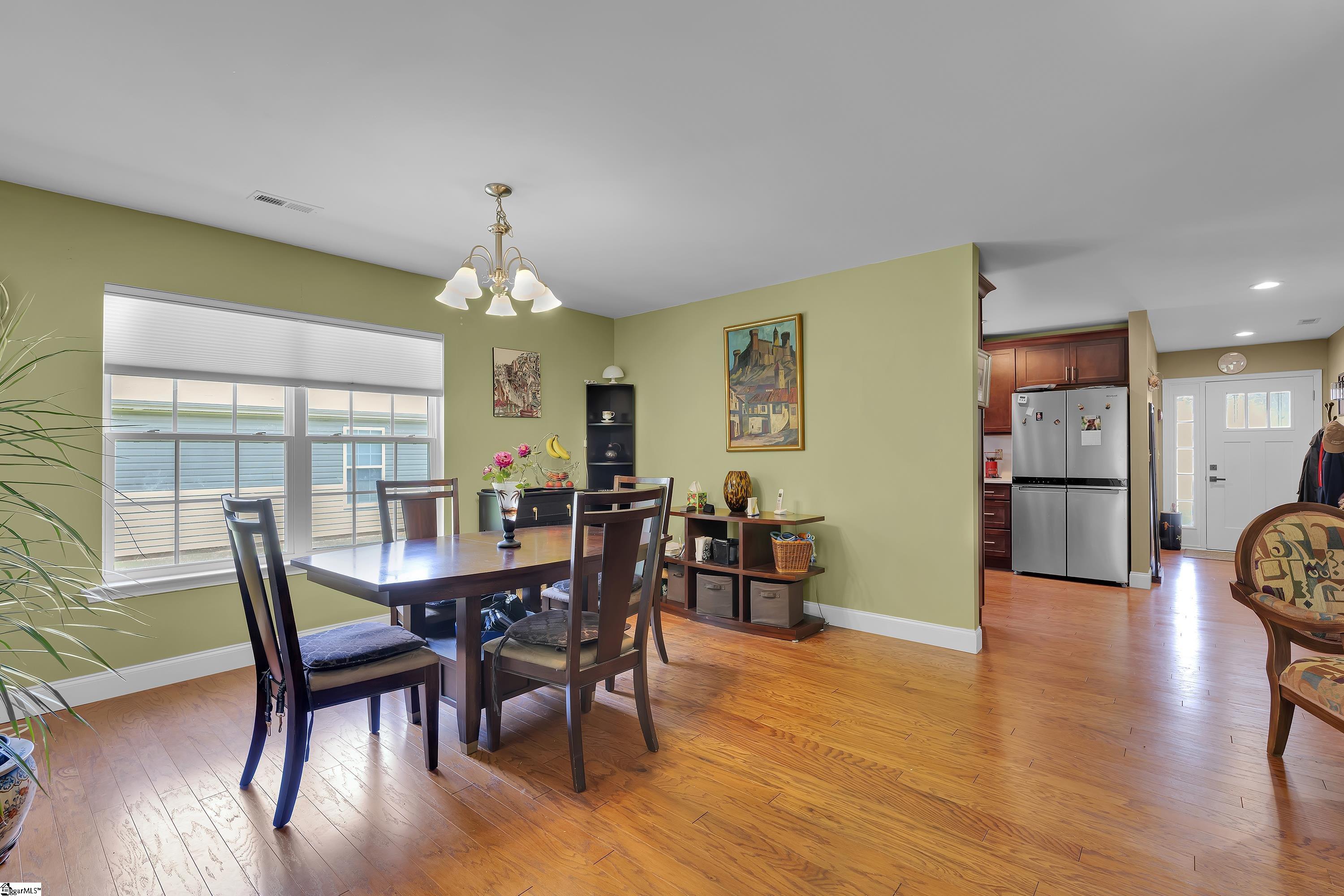 205 Tesla Court Property Photo 7