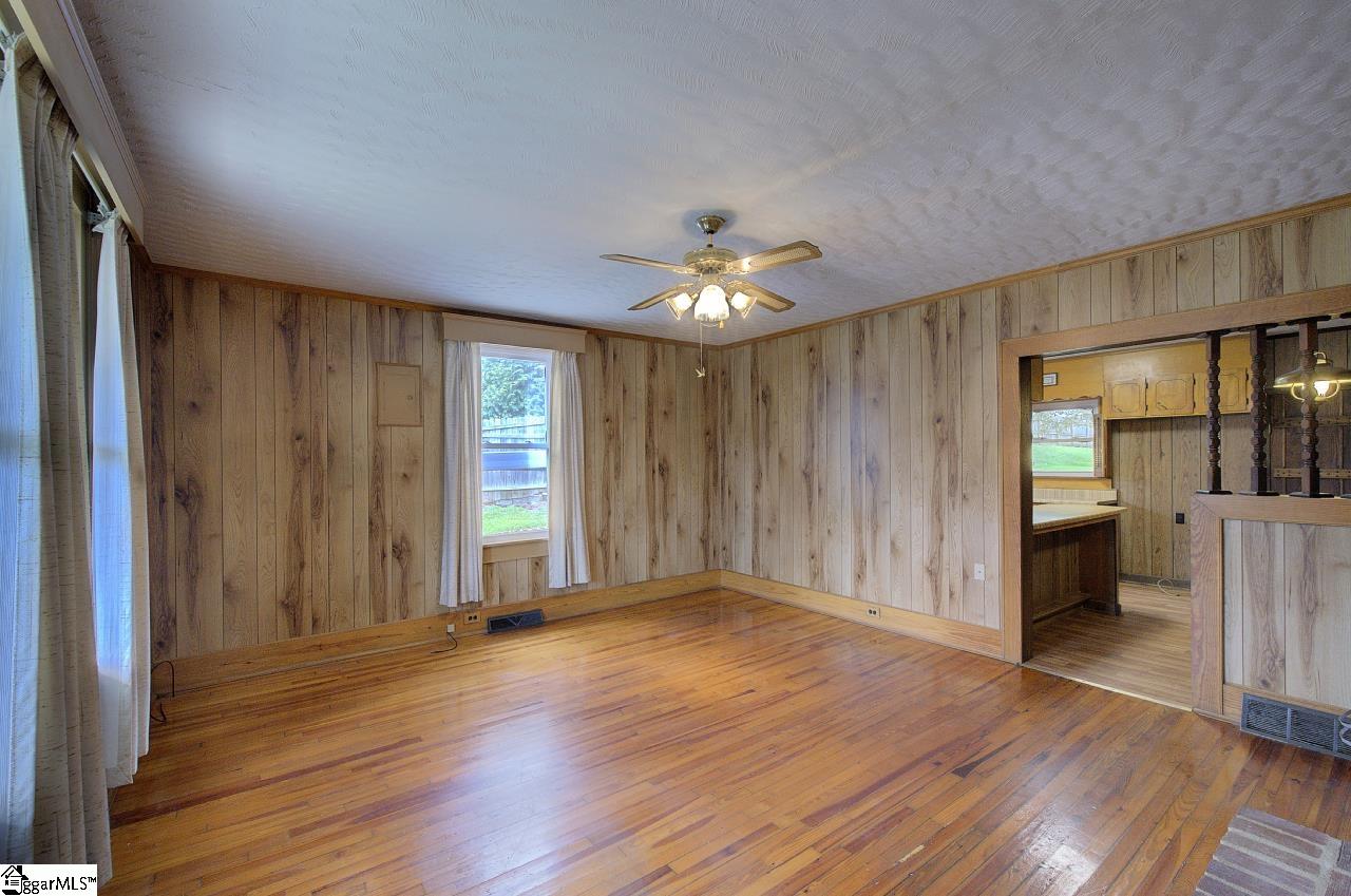 23 Transylvania Street Property Photo 6