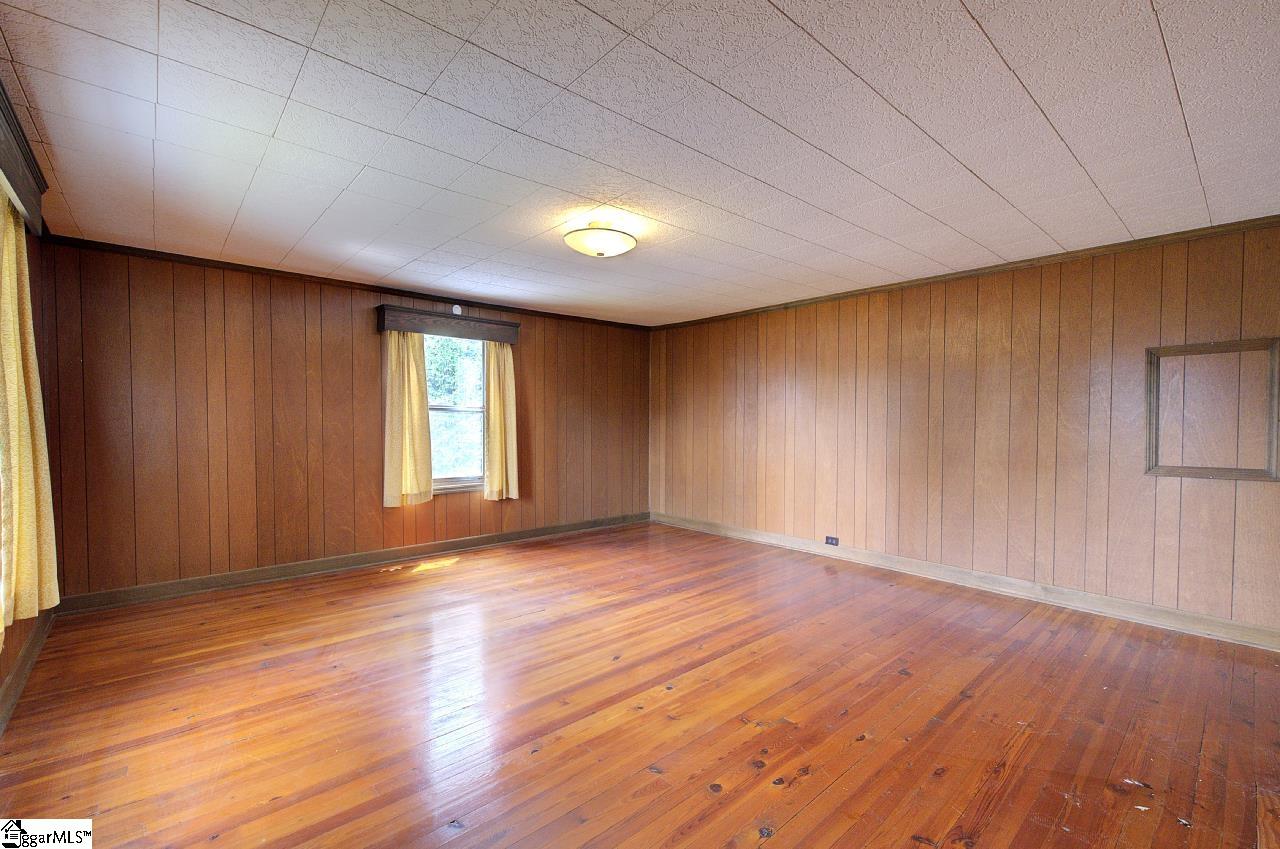 23 Transylvania Street Property Photo 35